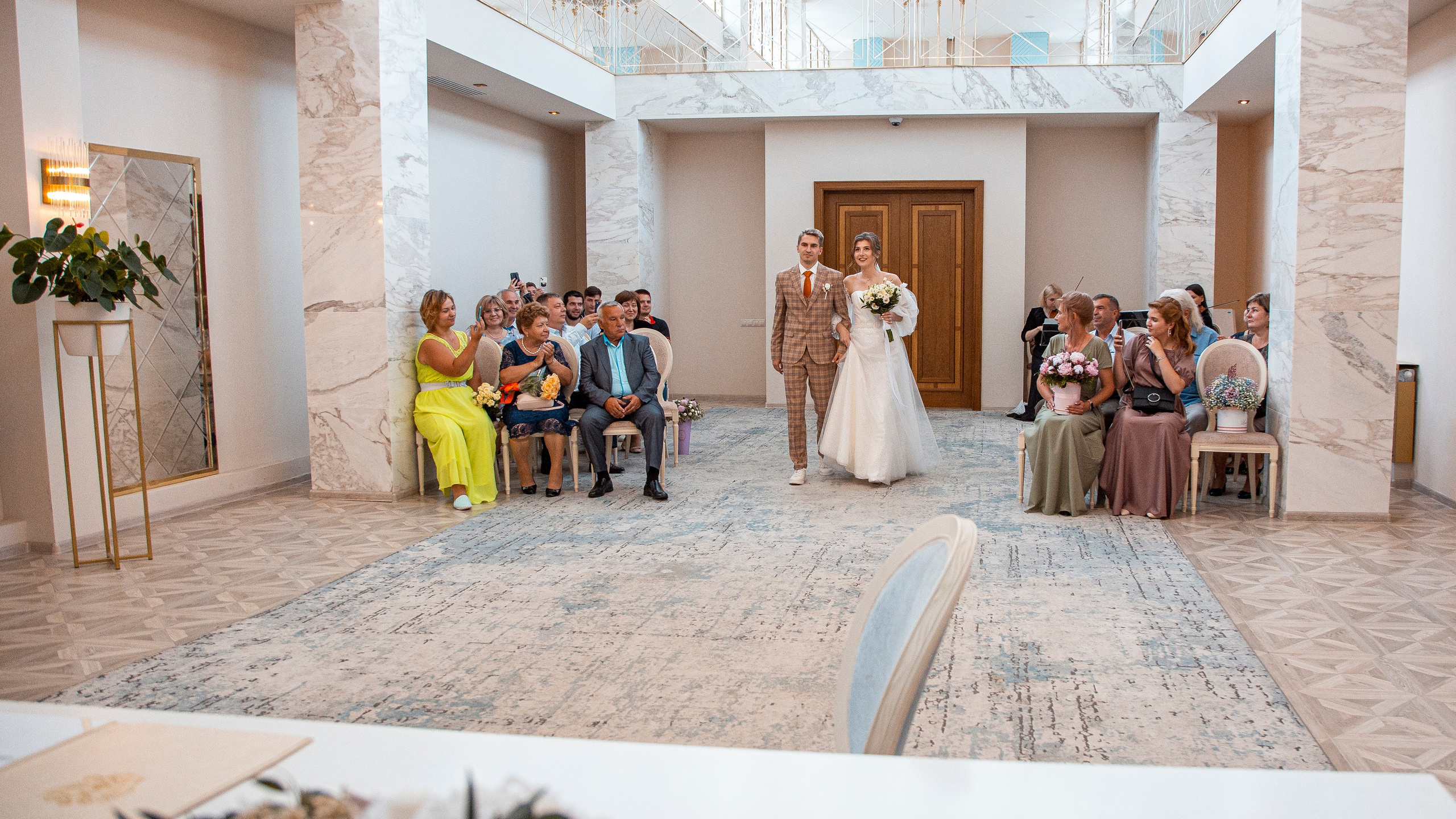 Илья и Ирина. Команда фотографов и дизайнеров в Егорьевске