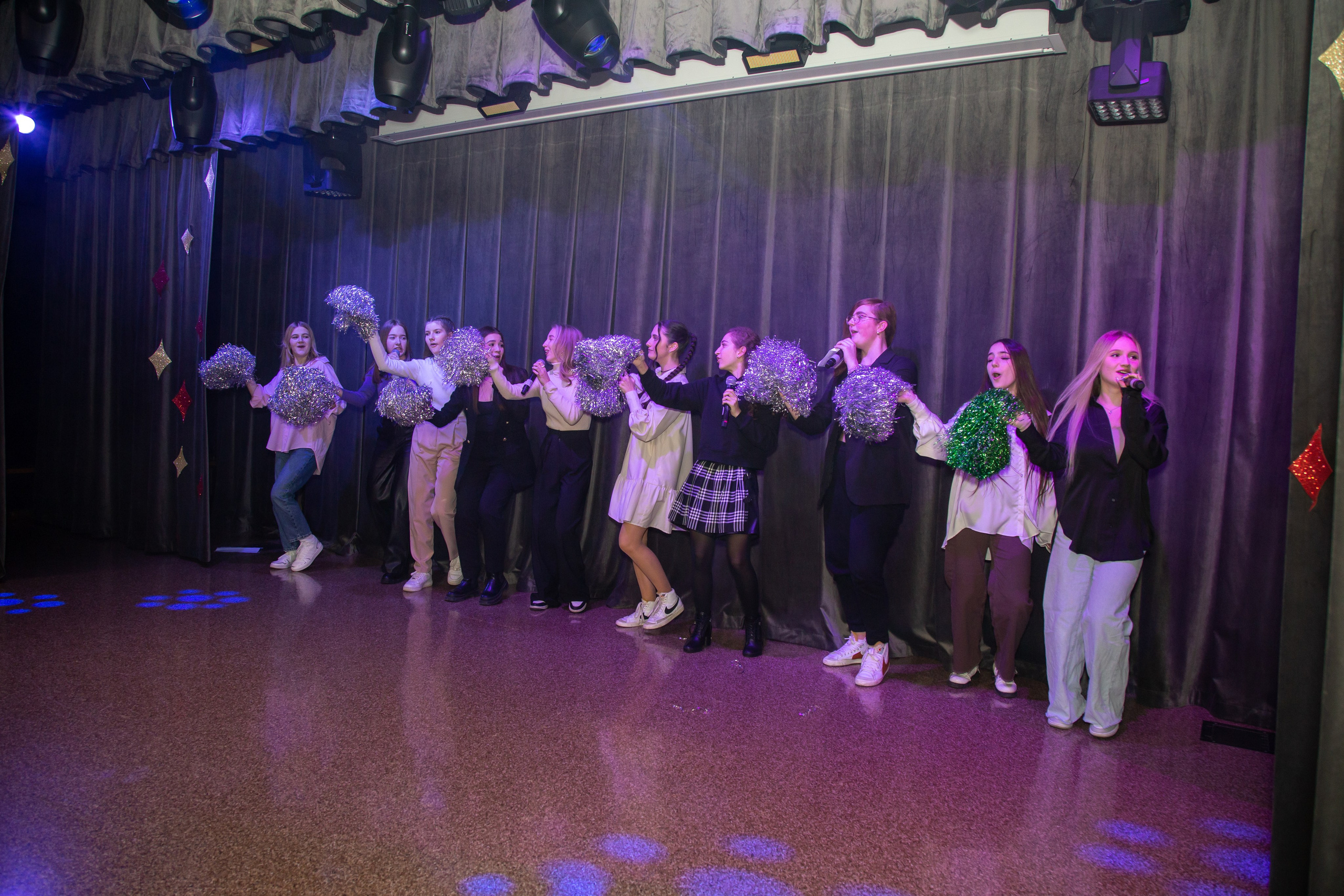 Репортажная съёмка для Домисольки на новый год. «Студия DRONAVT`s» — видеосъёмка и фотография г. Москва