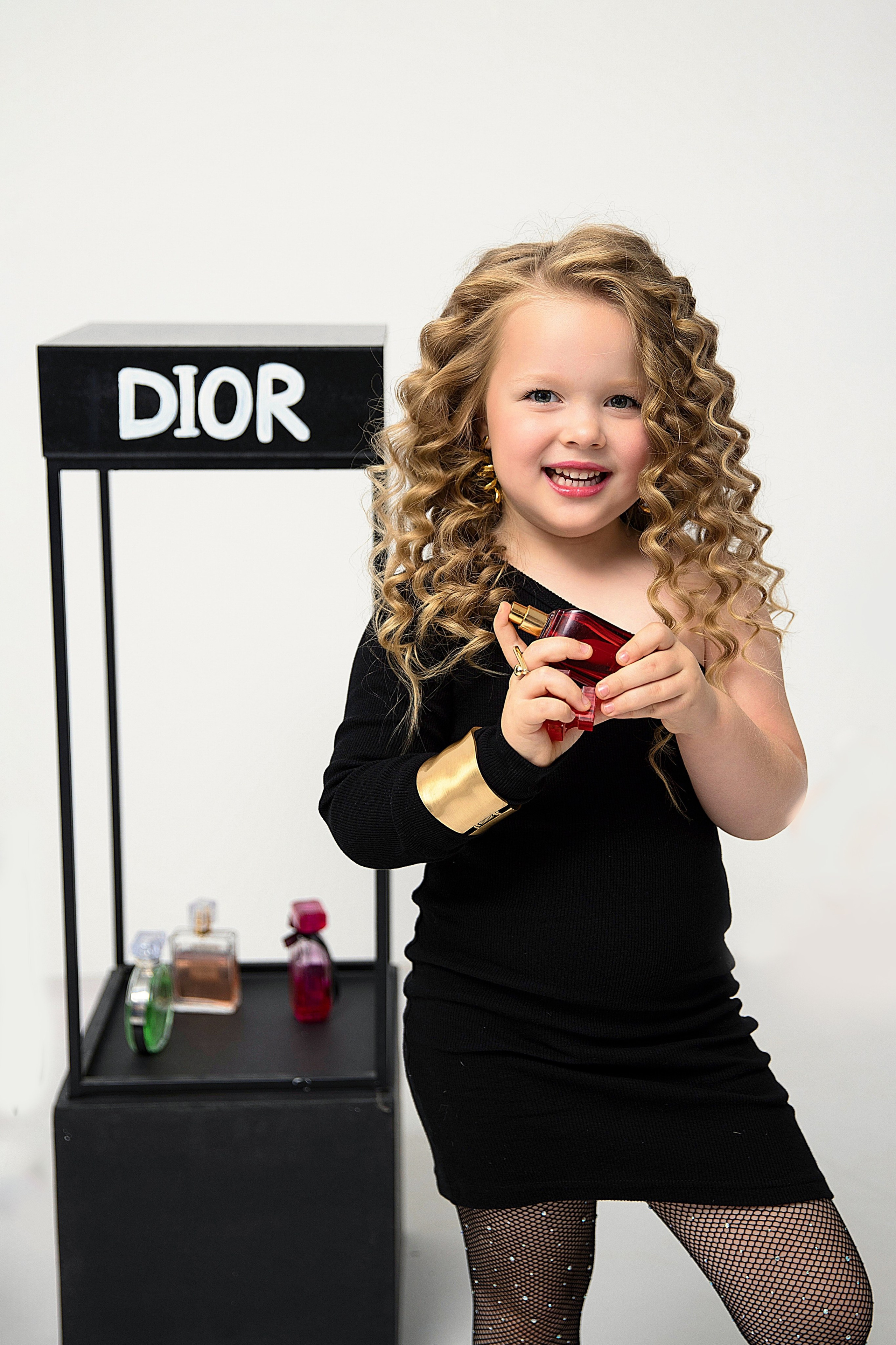 МАЛЫШКА НА МИЛЛИОН. Детский школьный фотограф в Кемерово Зиновьева Екатерина