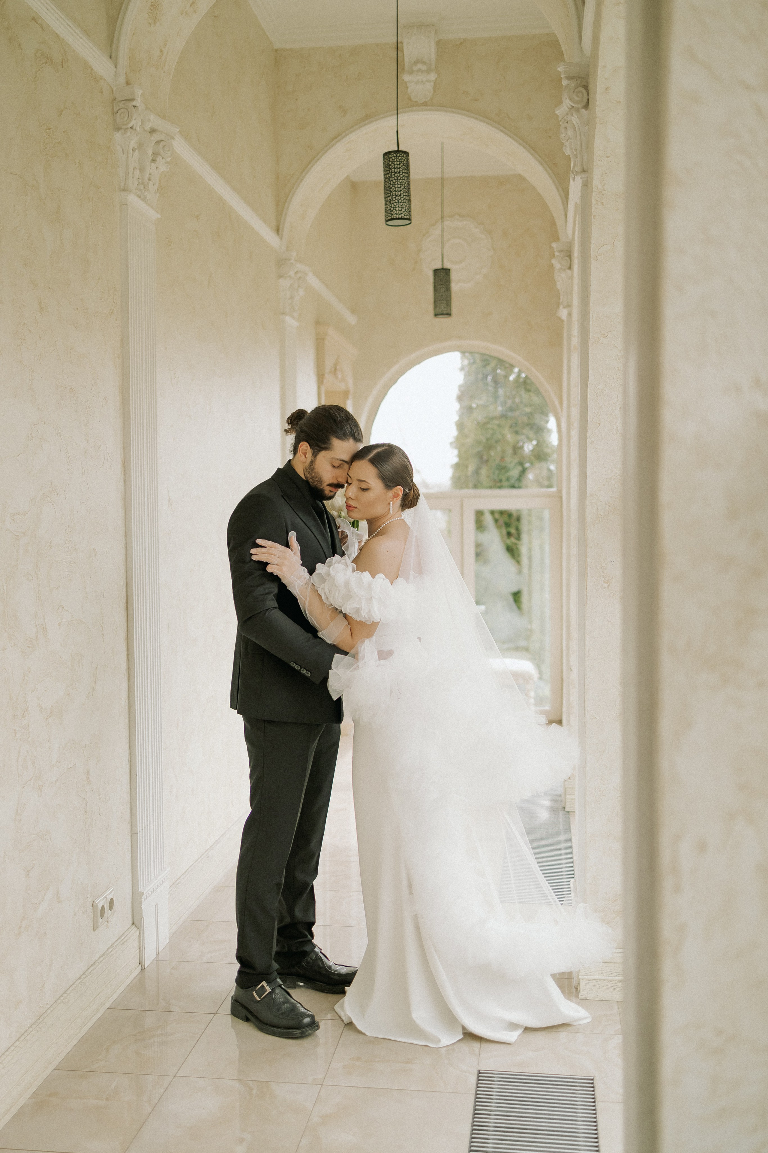 Аль-Барр и Наташа. Невероятная история. Свадебная фотография. Арина Рубах