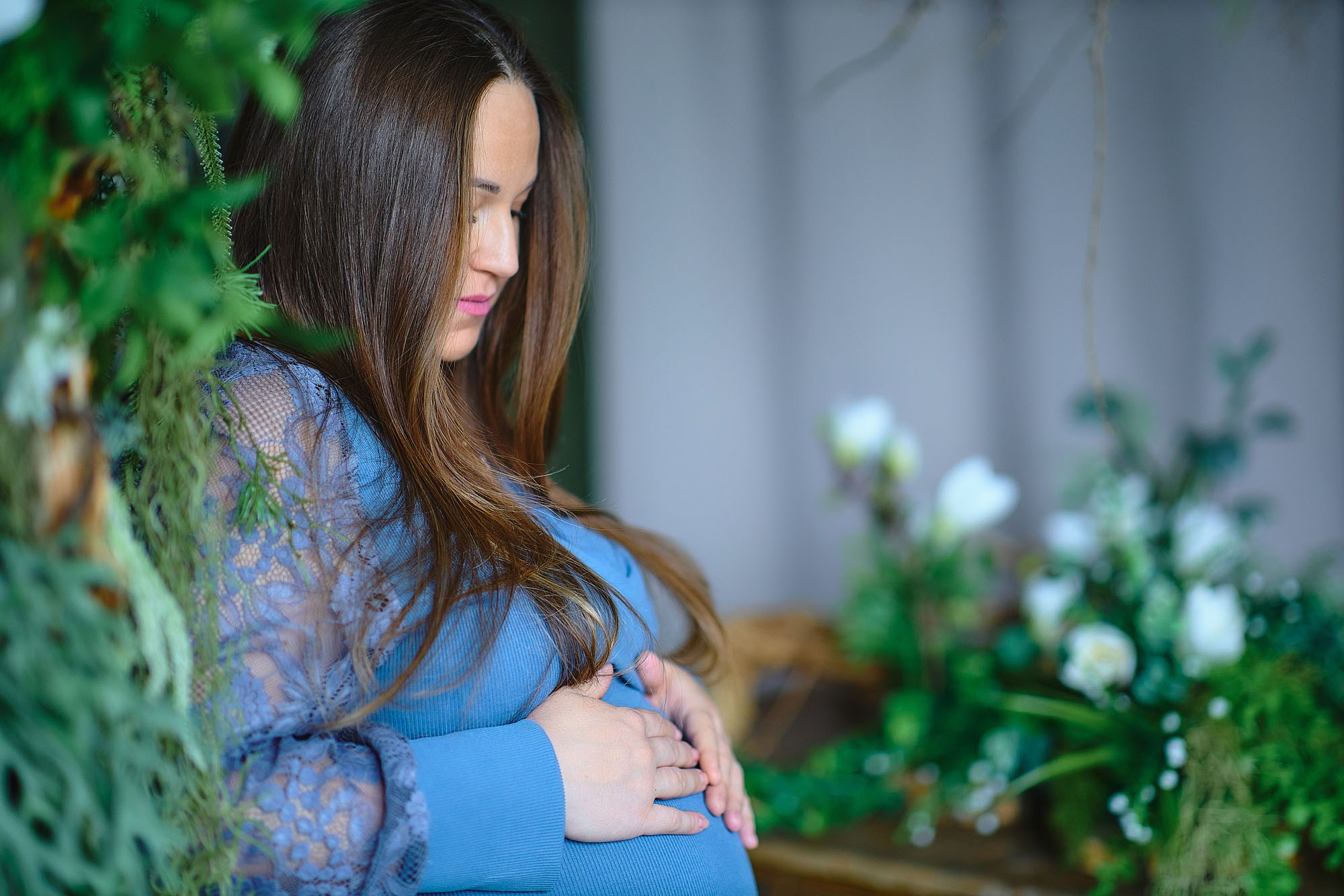 Фотосессия беременности в студии. Любовь Гальцова — свадебный, семейный, детский фотограф в городе Кемерово и Кемеровской области