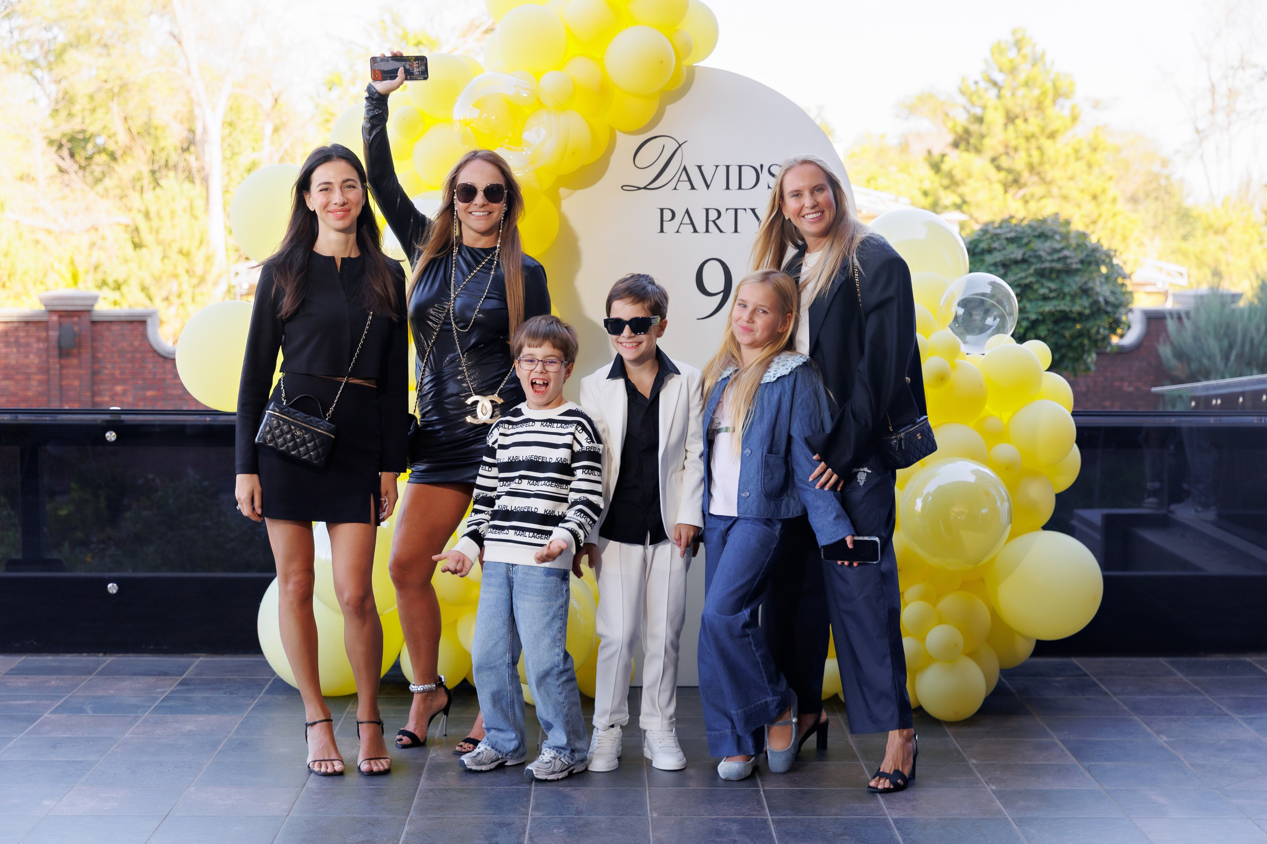 Фотосессия на день рождения Праздничная съемка от профессионального фотографа. Красильников Евгений — профессиональный фотограф в Ростове-на-Дону