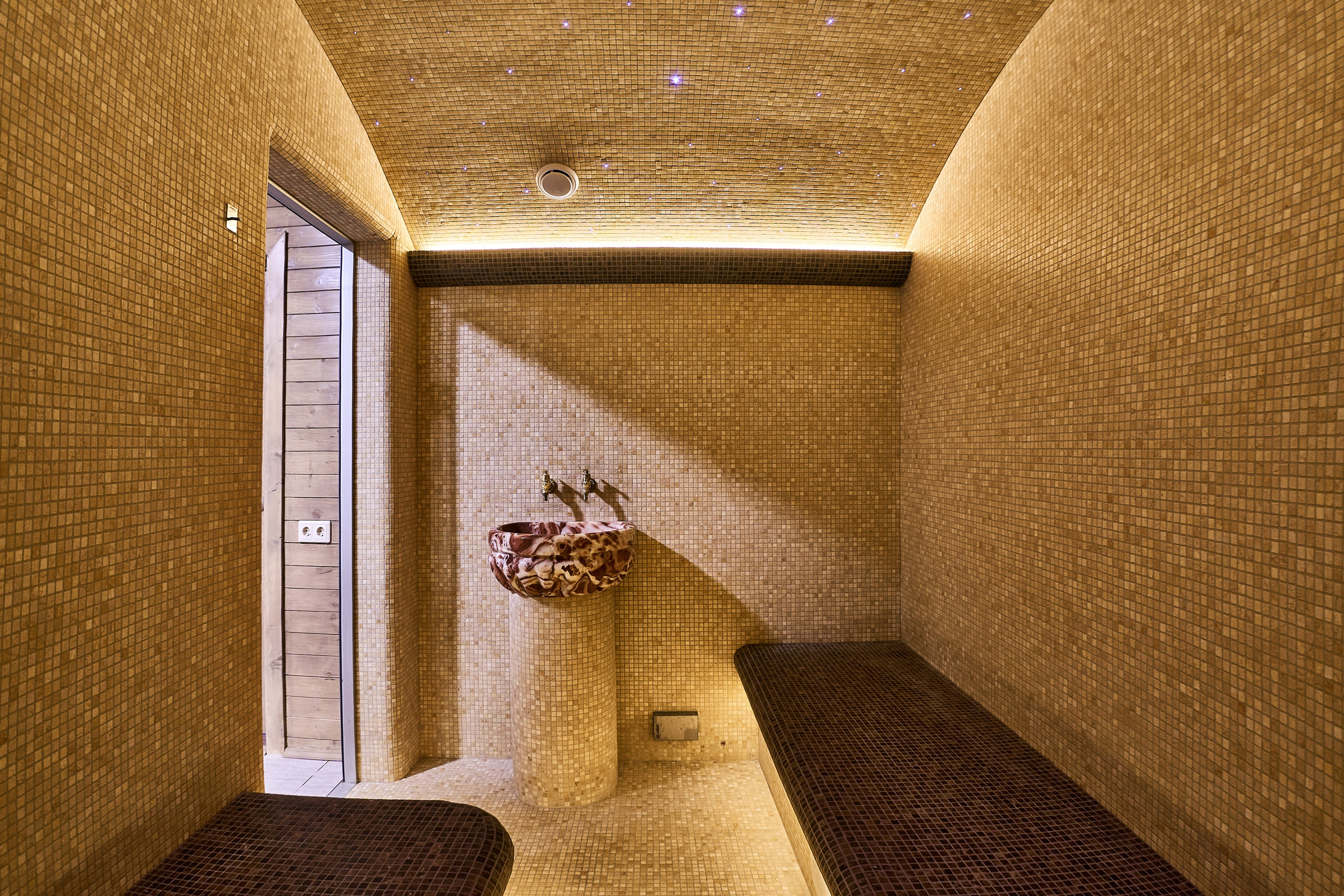 Недвижимость. Свадебный фотограф и видеооператор Андрей Любовинин