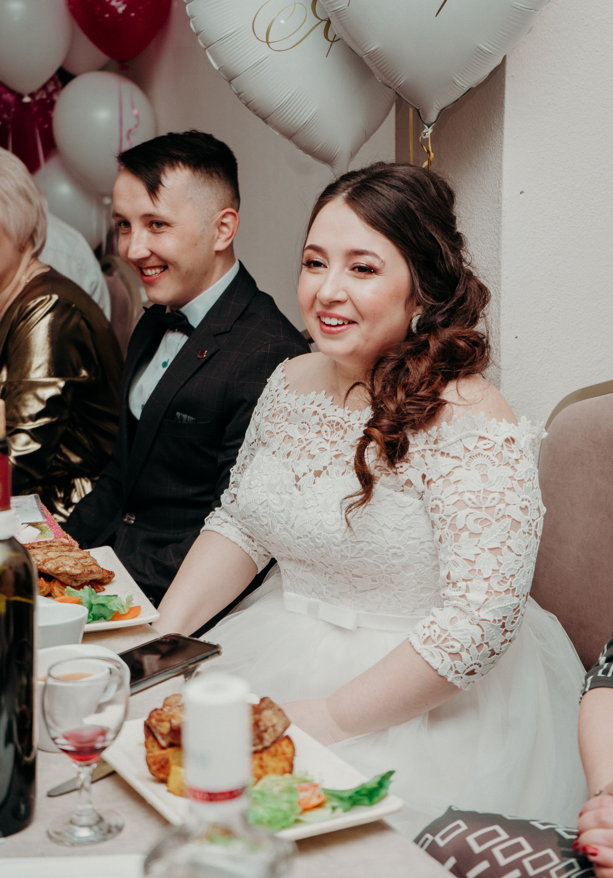 Фотографии с свадебного банкета Якова и Екатерины. Фотограф в Улан-Удэ. Свадебный фотограф в Улан-Удэ
