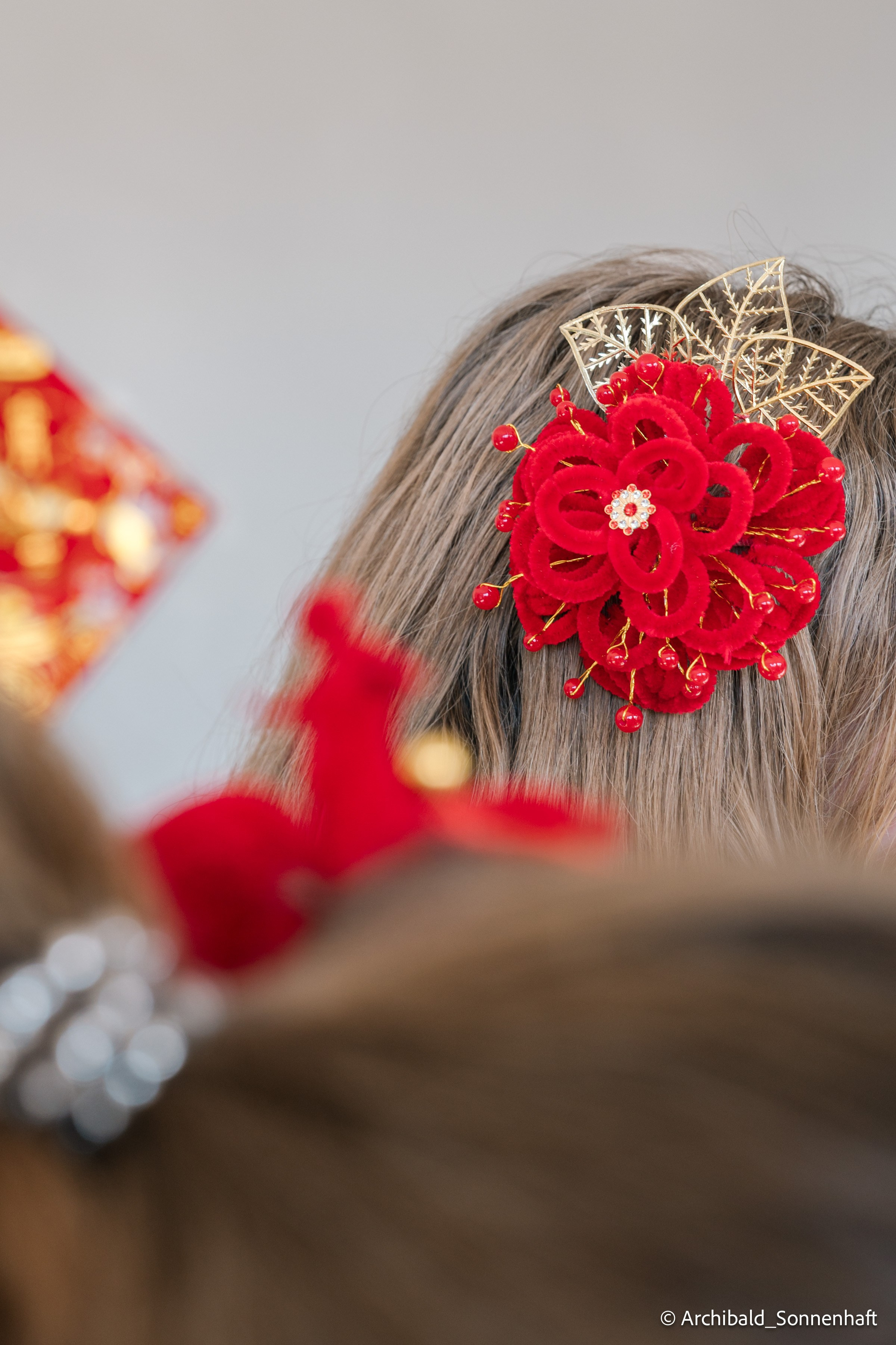 真丝绒绣技艺. Photographer in Guangzhou, China. Archibald Sonnenhaft