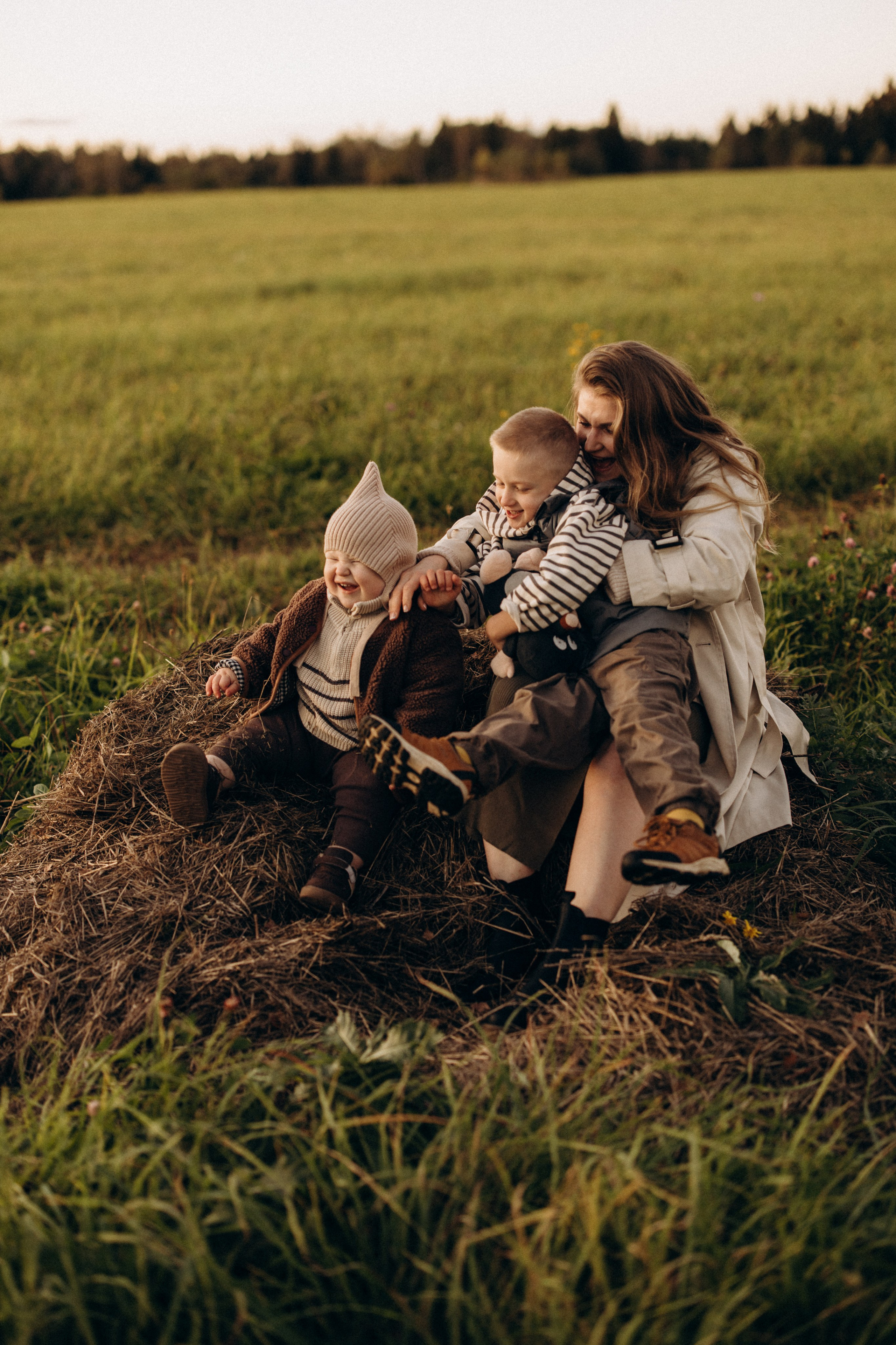 На закате. Евгения Пелипас