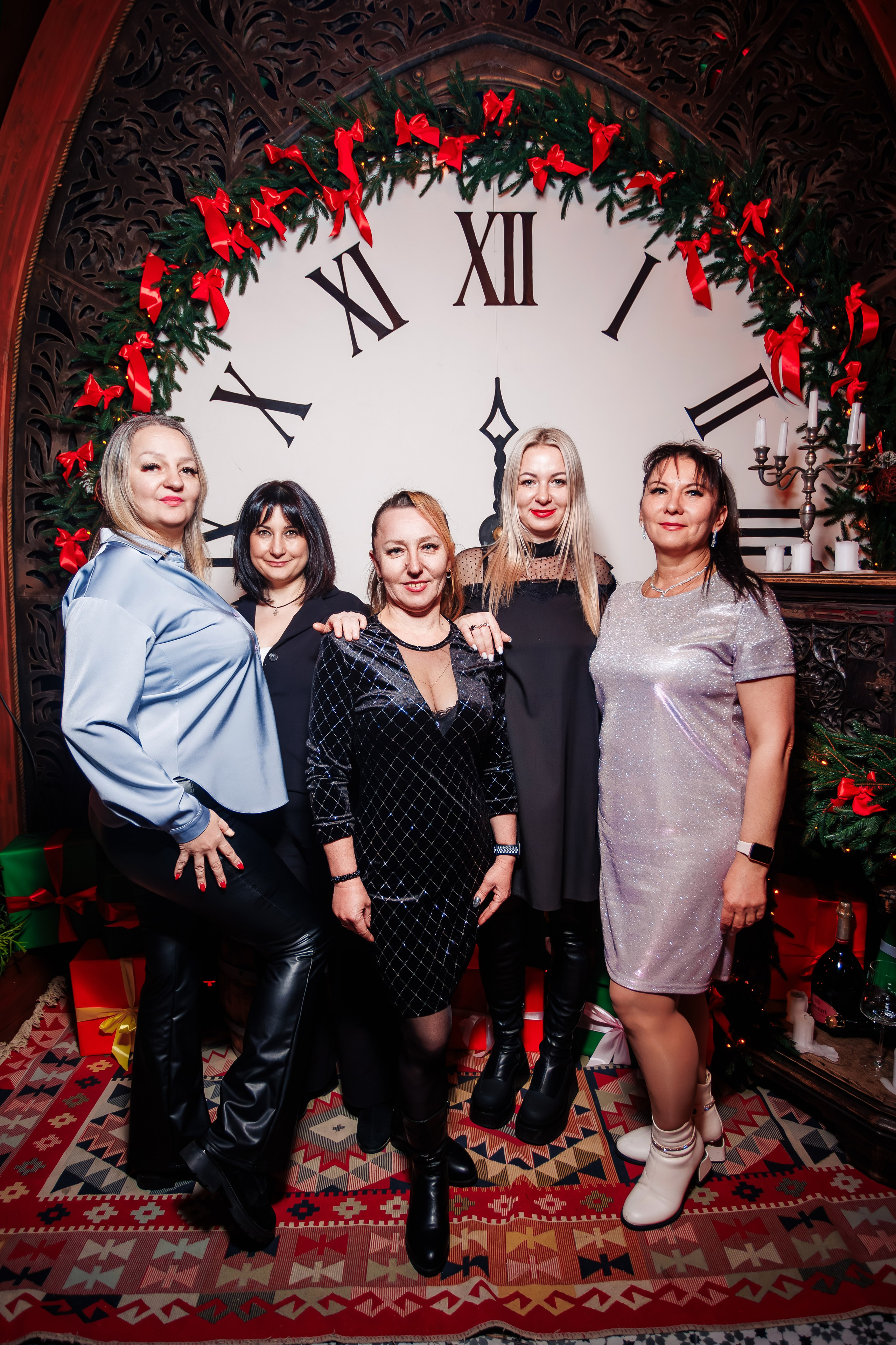 Городской корпоратив в PTIZZA_Ялта_29.12.2025. Аминов Руслан | Фотограф