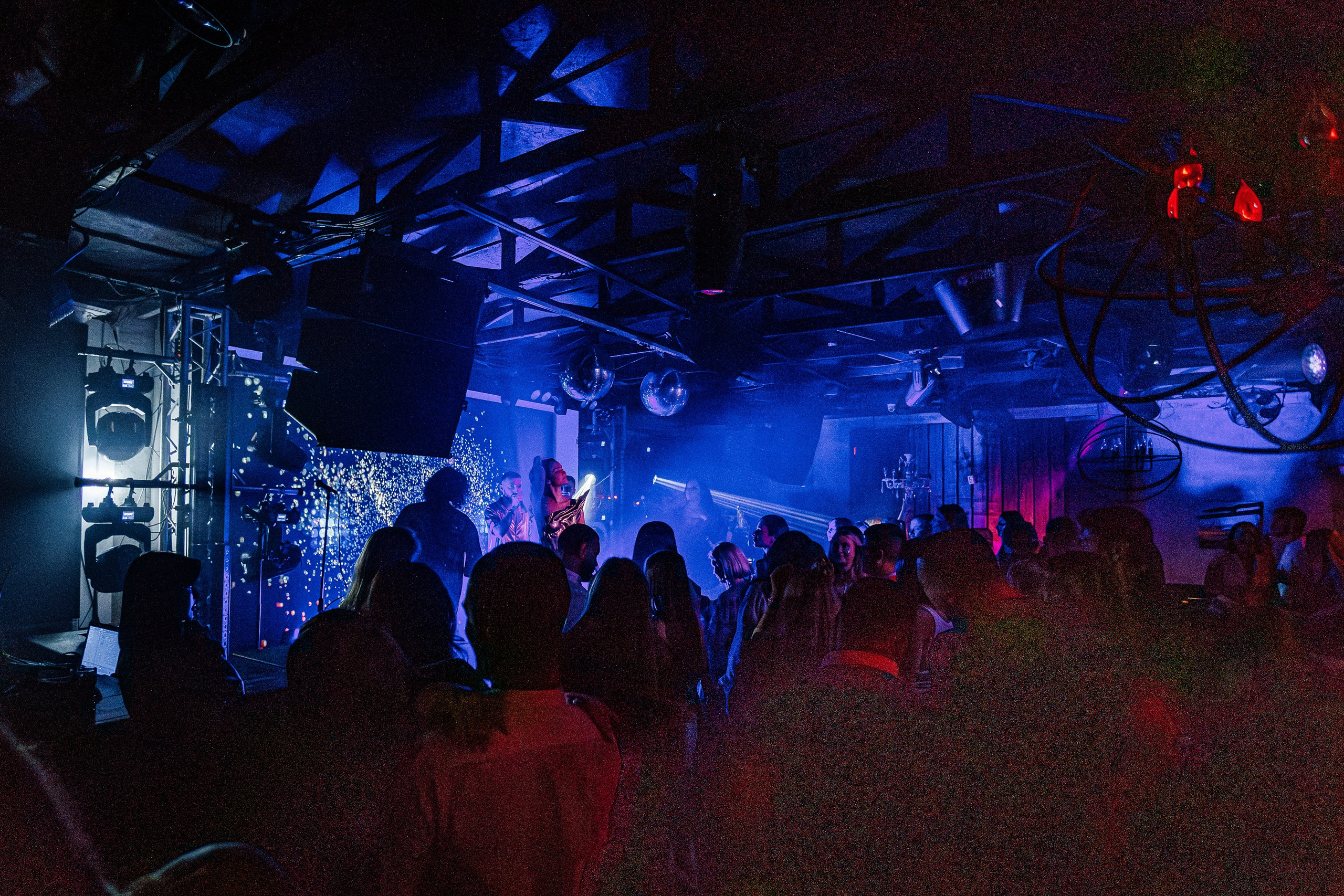 «АВРААМ РУССО"_Чайка на пляже_Ялта_21.06.2025. Аминов Руслан | Фотограф