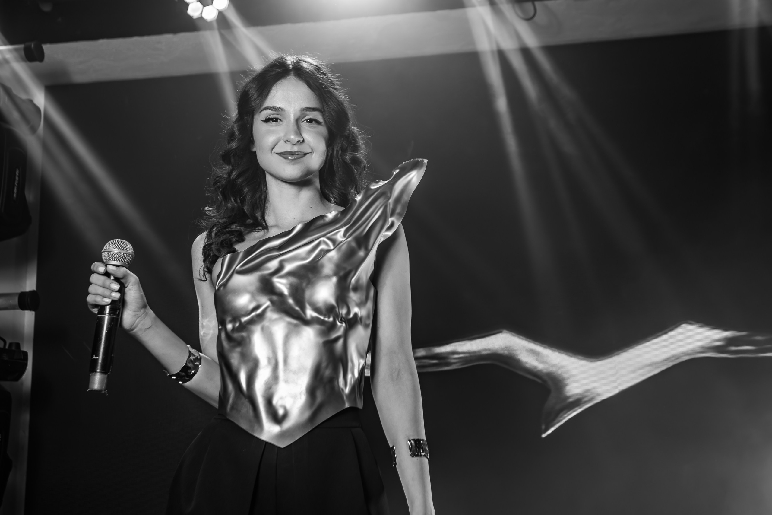 «АВРААМ РУССО"_Чайка на пляже_Ялта_21.06.2025. Аминов Руслан | Фотограф