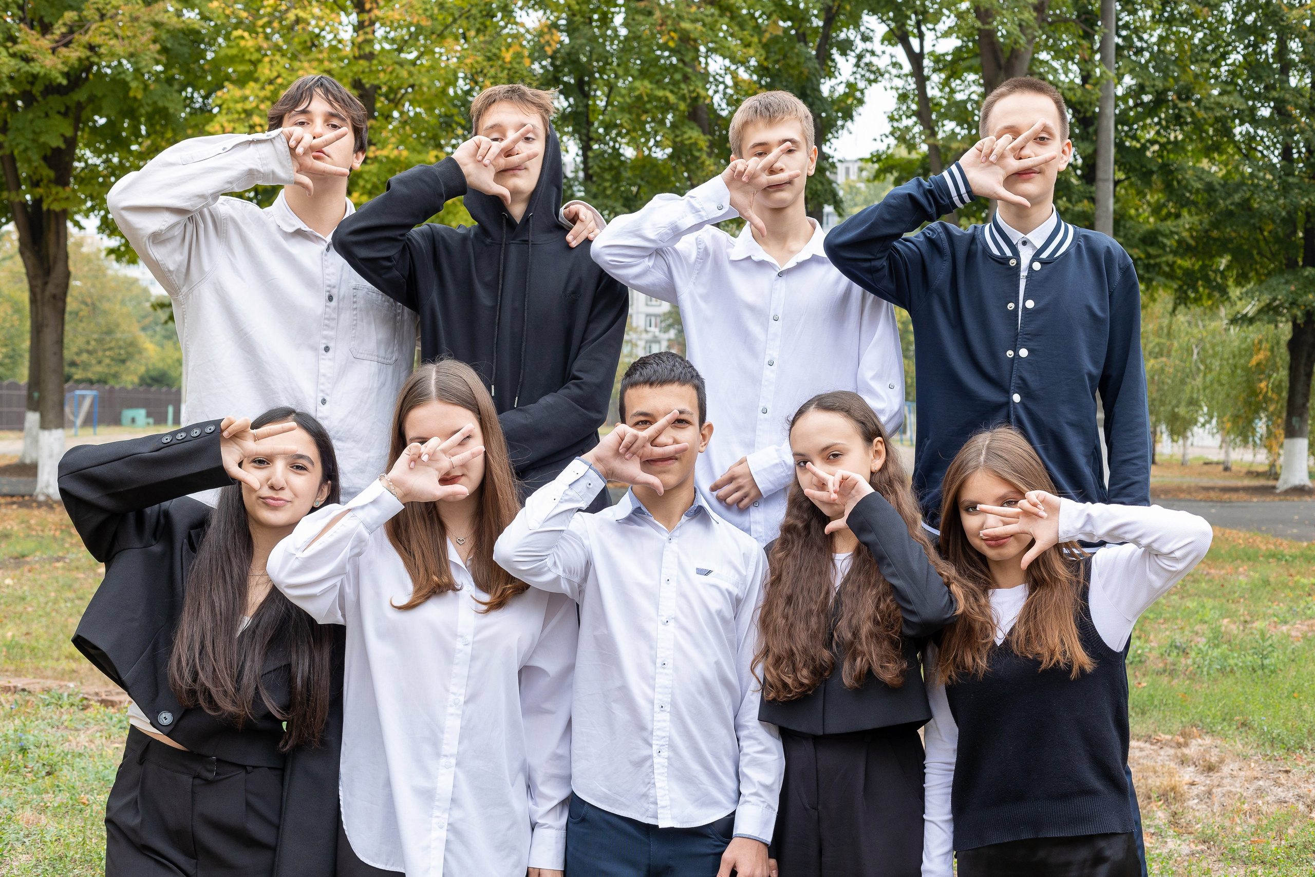 На улице. Выпускные альбомы Майкоп, Краснодар Елена Золотарева