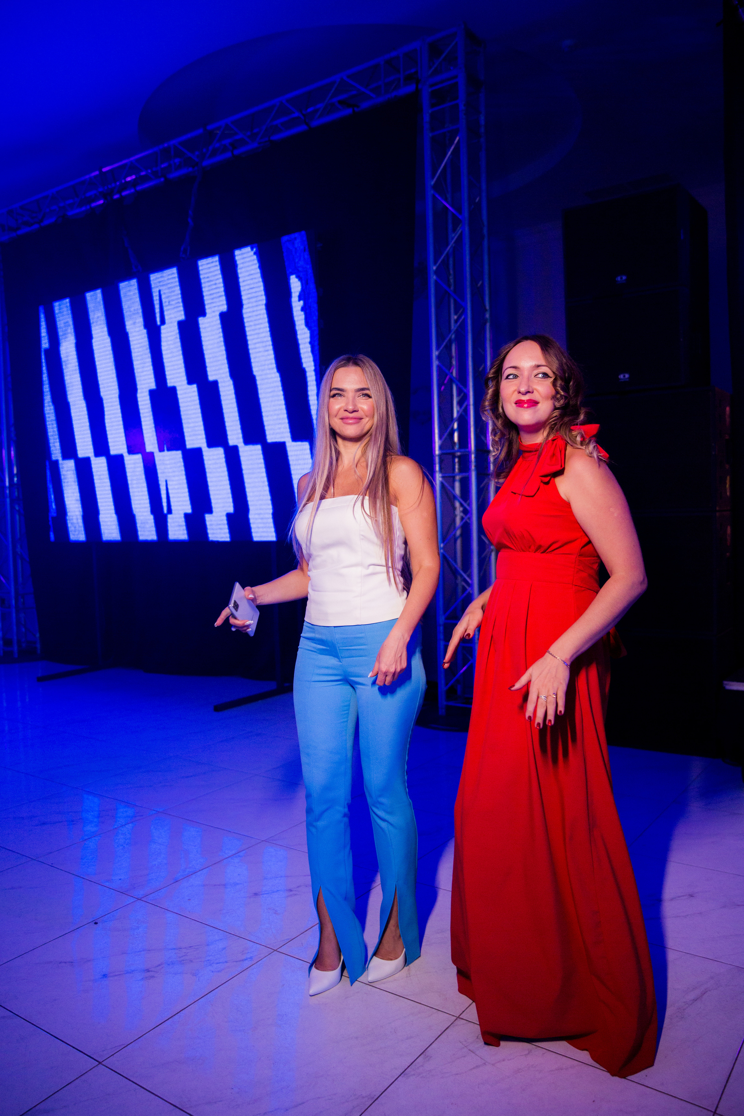 Данил и Диана. Главная