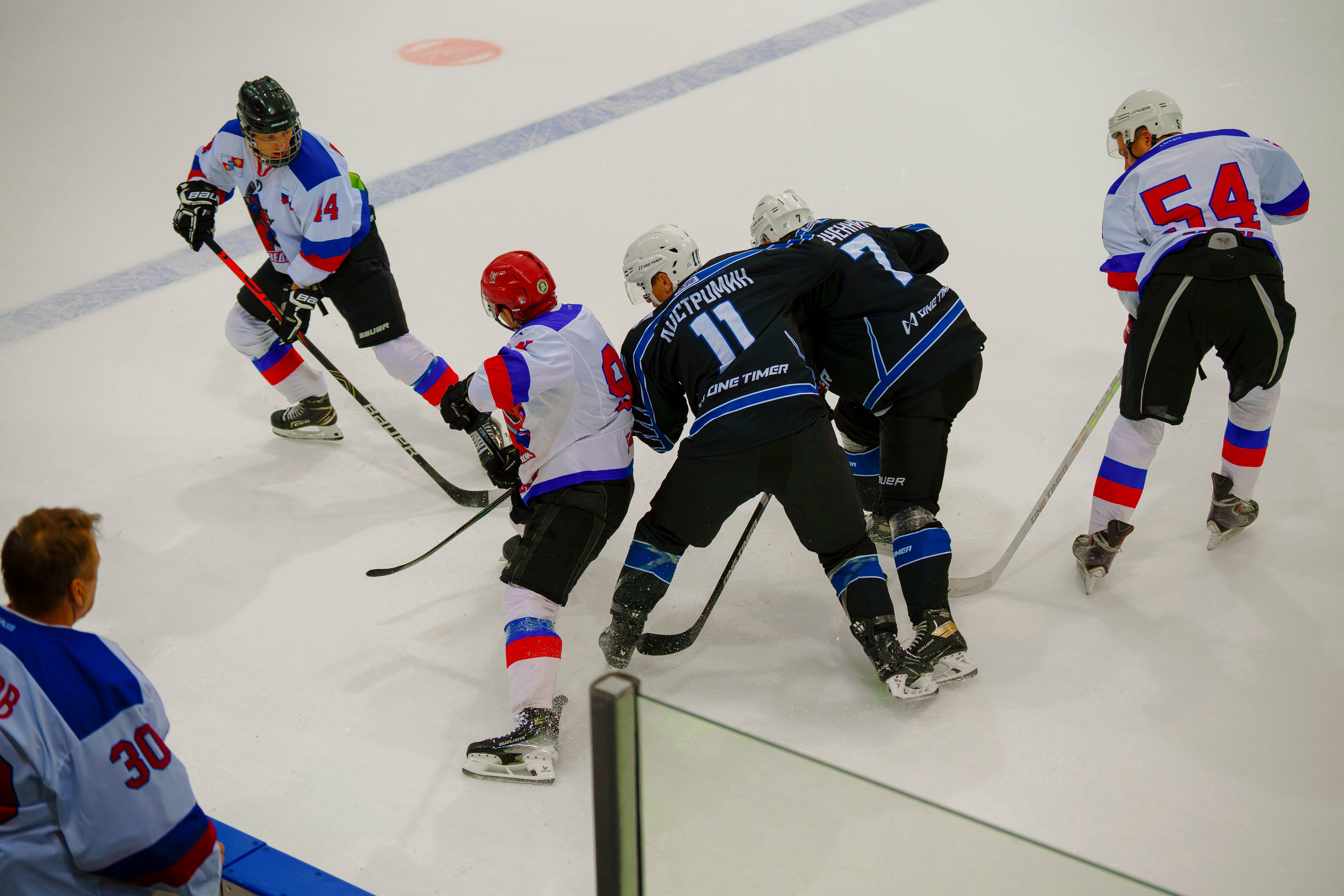 Фотосъемка хоккейных матчей в Сочи. Фотограф видеограф Геннадий Янбаев в Сочи, Краснодаре