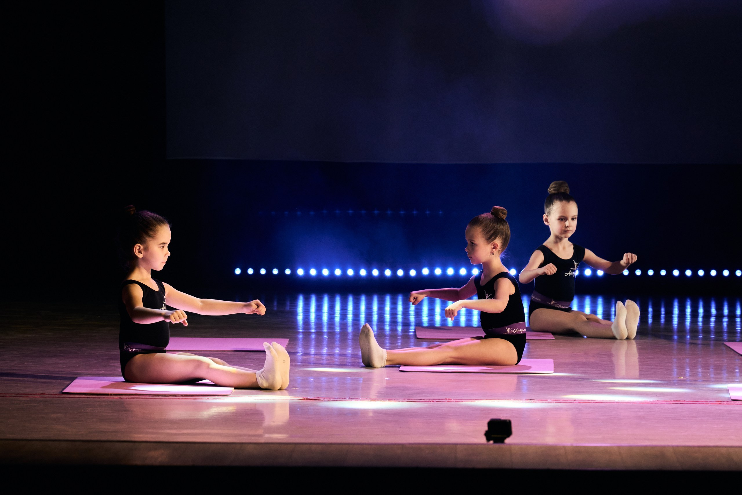 Репортажная съемка танцевального концерта. Портретный и репортажный фотограф Вадим Эпов