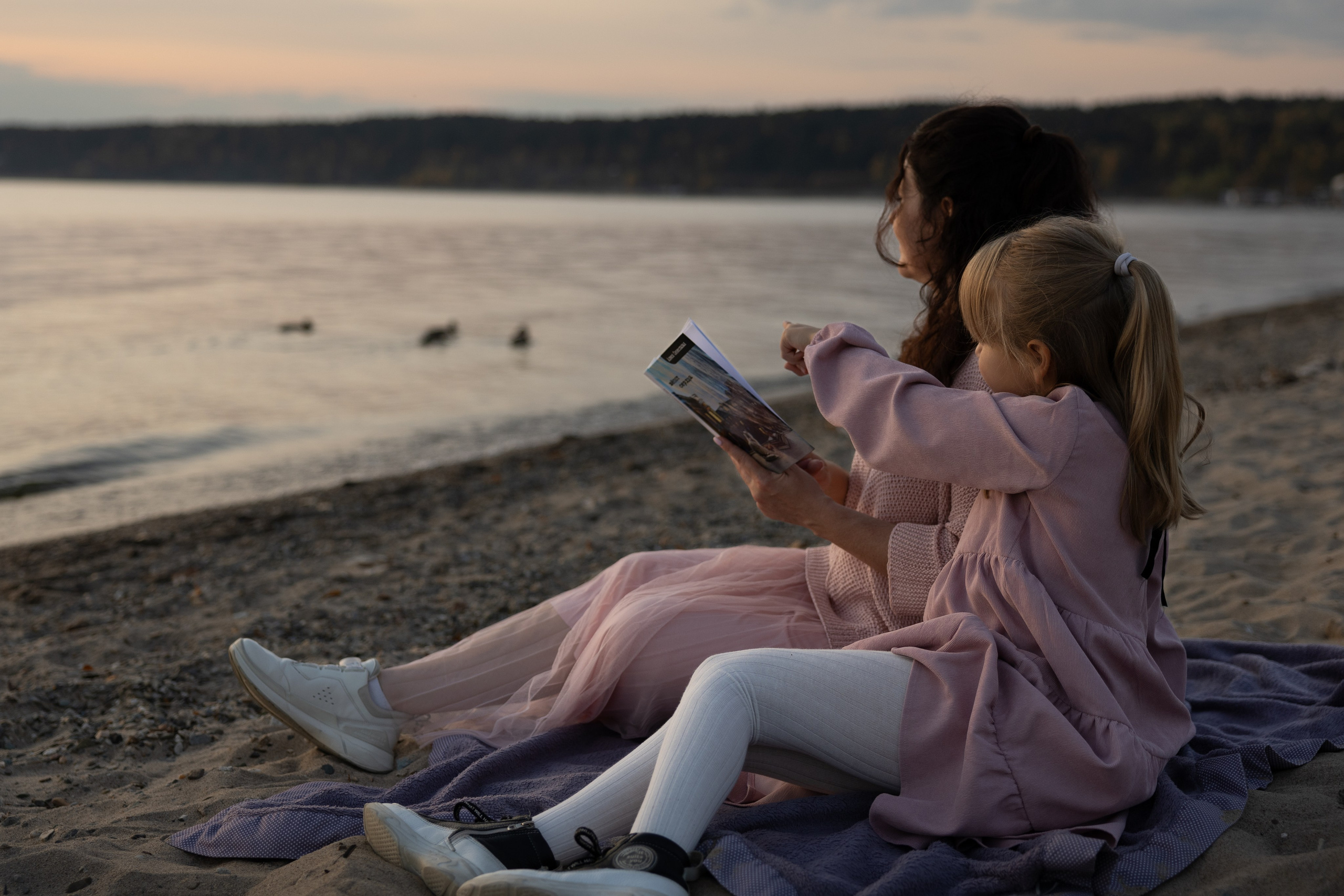 Евгения и детки. Фотограф Новосибирск, Академгородок — Айна