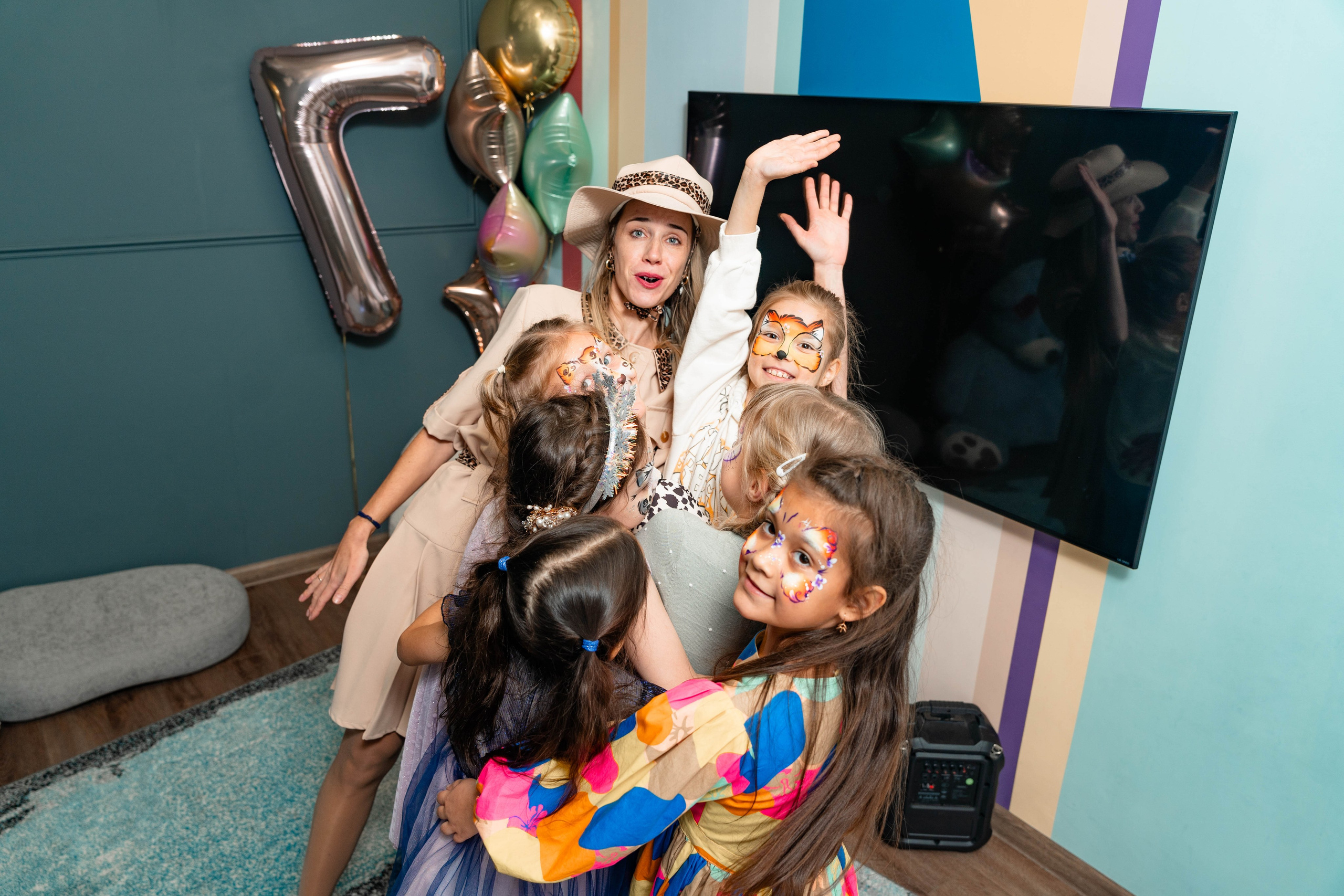 День Рождения Лауры в TiDi-клуб. Фотограф Никита Комаров