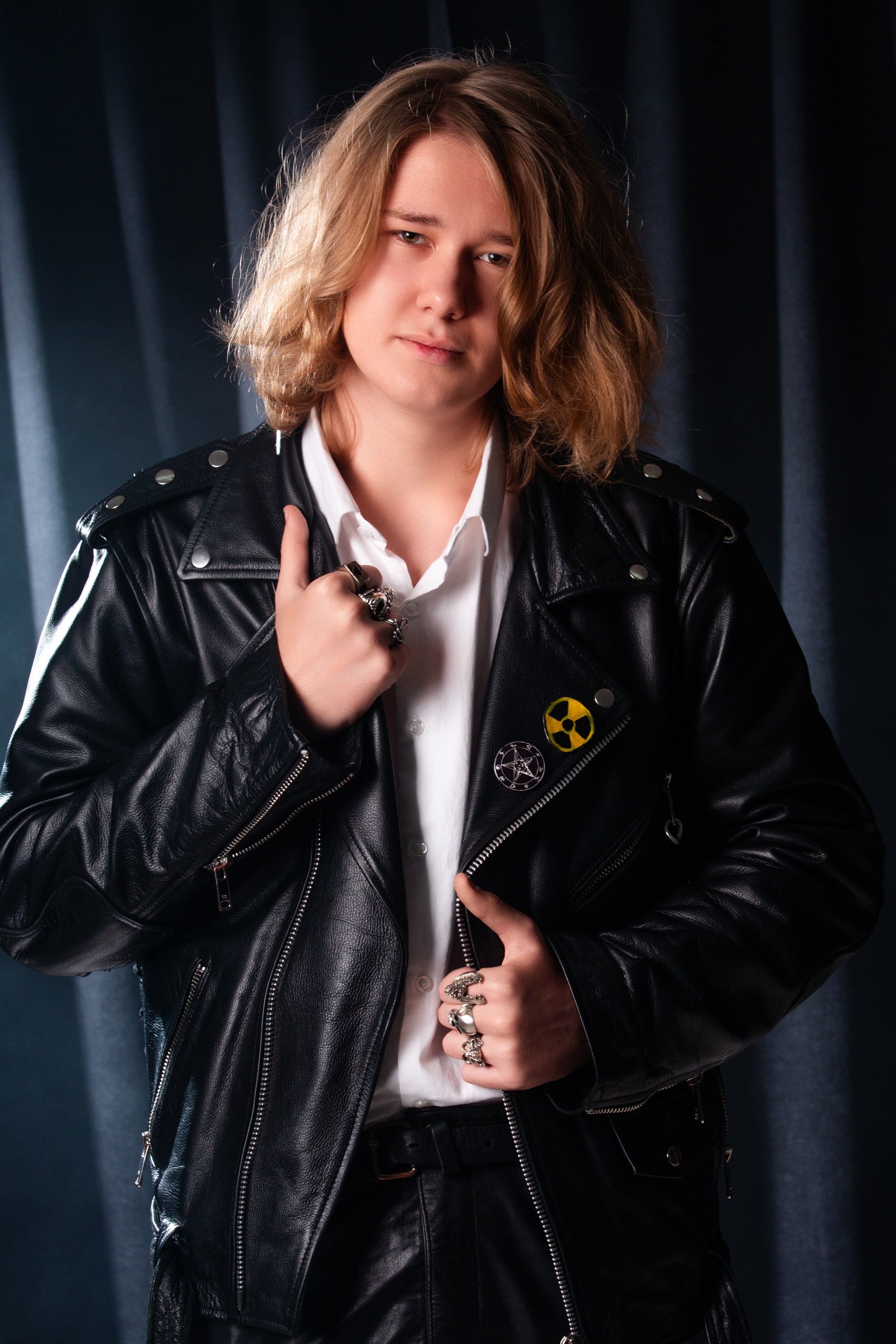 СЪЕМКА ПОРТРЕТОВ НА ЧЕРНОМ ФОНЕ + ДЫМ. ТВОЙ АЛЬБОМ / ТВОИ ПРАВИЛА