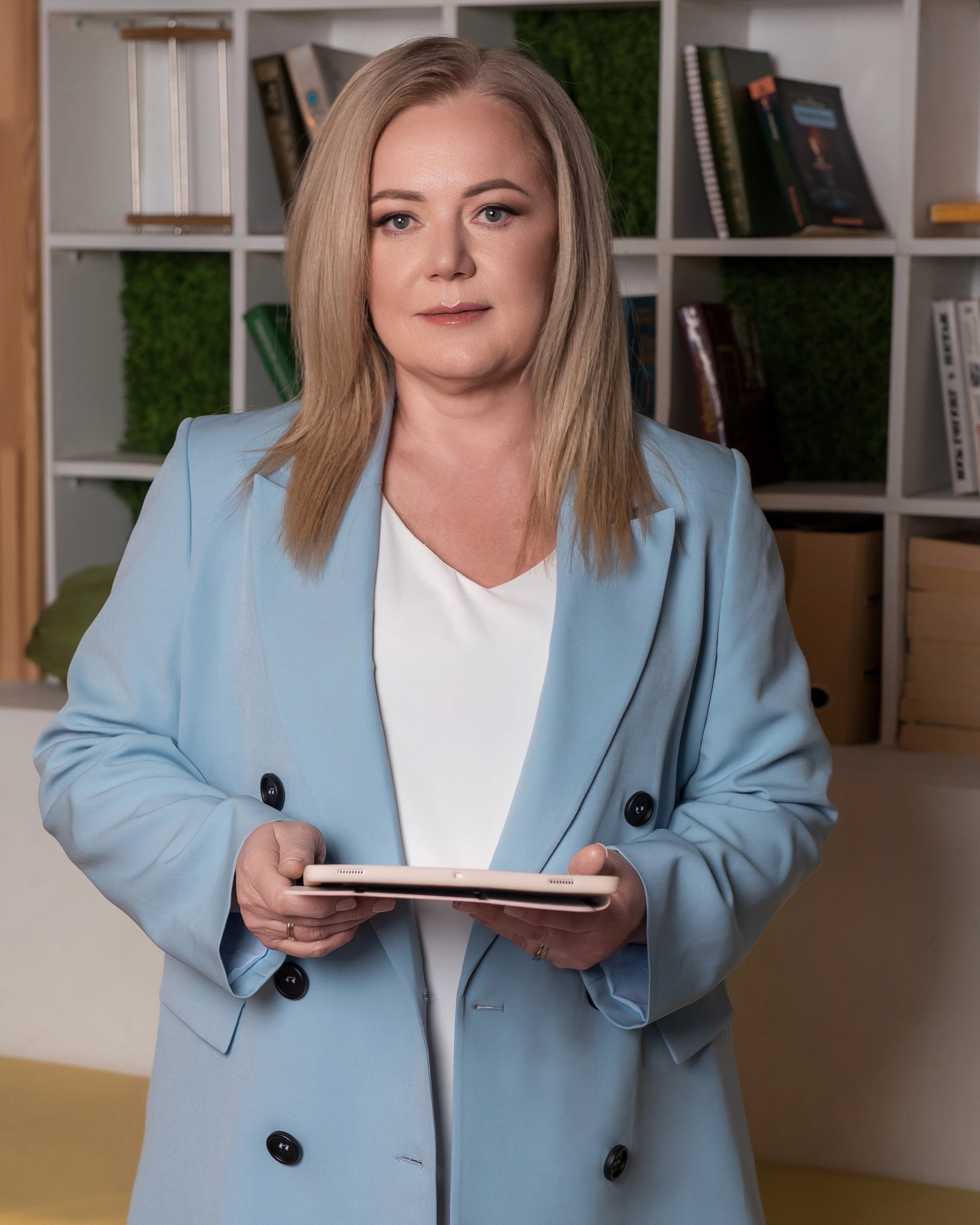 Кейс «Ольга Батуева — бизнес-психолог». Бренд-фотограф для экспертов и блогеров в Москве Влада Горбовская