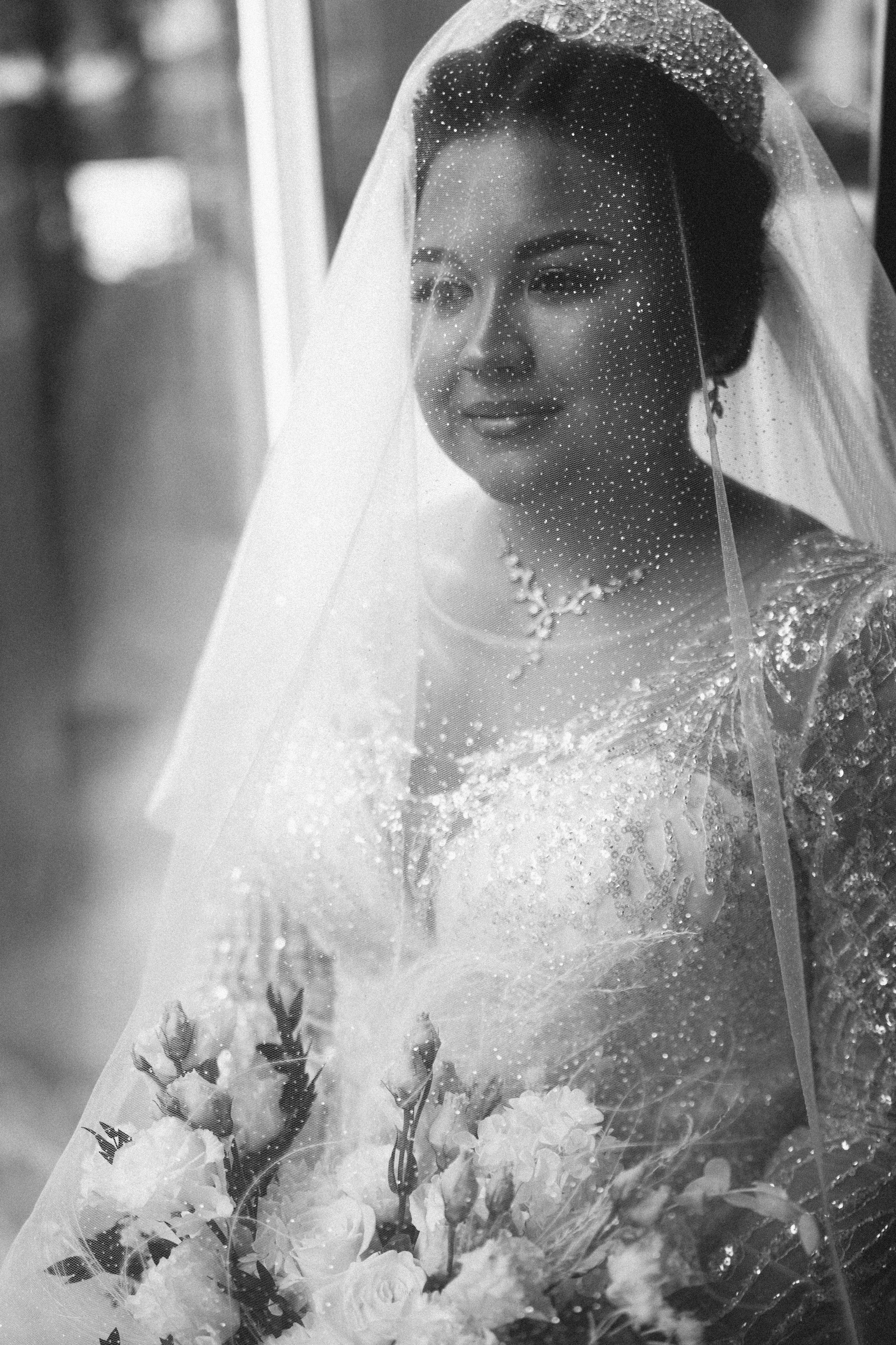 Ерлан и Айгера. Свадебный день. Отбор. ДК Орджоникидзе. Семейный и свадебный фотограф Молодзяновская Елена