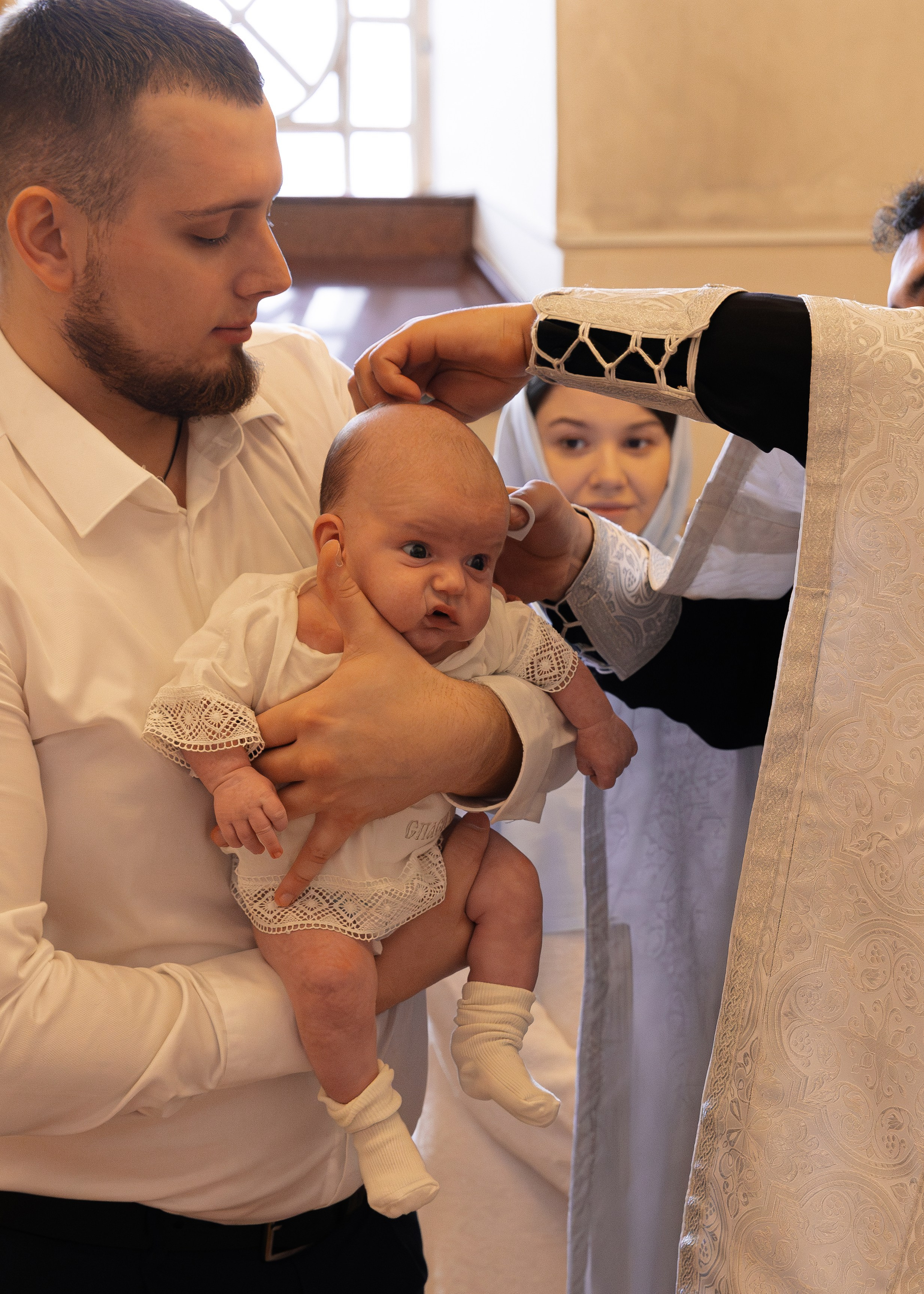 Крещение в Свято-Екатерининском кафедральном соборе. Свадебный фотограф и видеограф Краснодар, Ростов, Сочи, Новороссийск