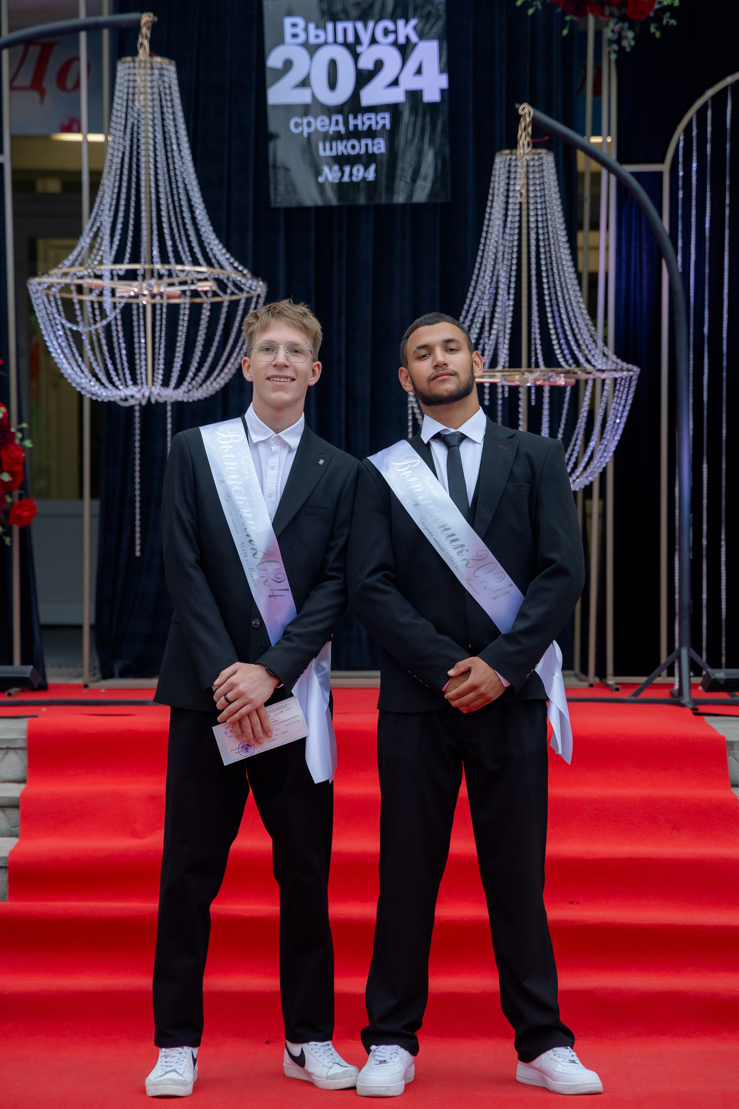 Школьный выпускной 2024 год в Соколе (Минск). Свадебный фотограф в Минске/Беларуси Сергей Спиридонов