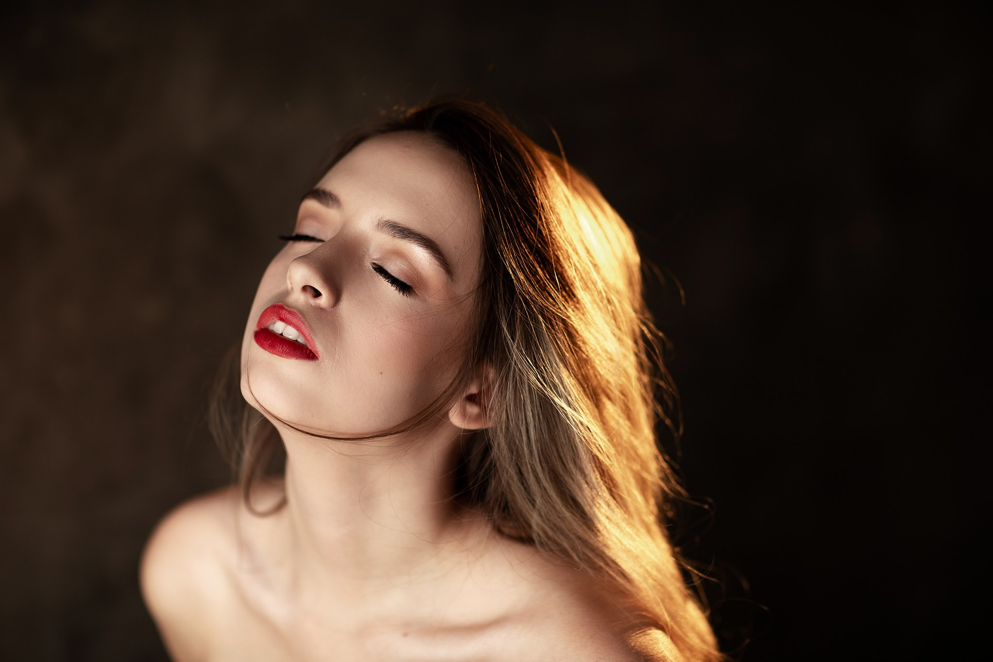 Алиса. Женский и семейный Фотограф В Усть-Каменогорске Юлия Журавлева