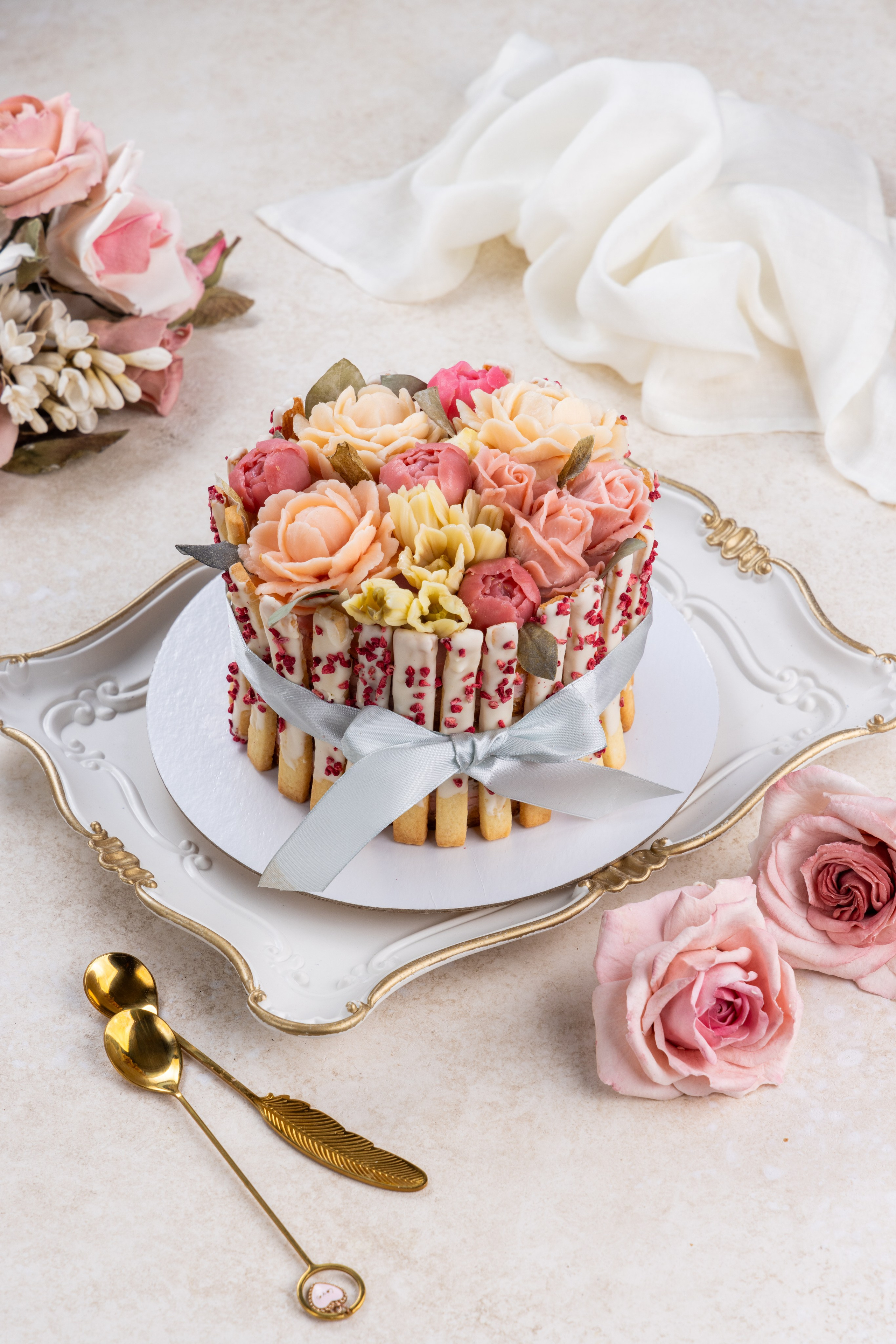 Cake Pro School. Фудфотограф, фудстилист и сет дизайнер в Москве Алена Синицына