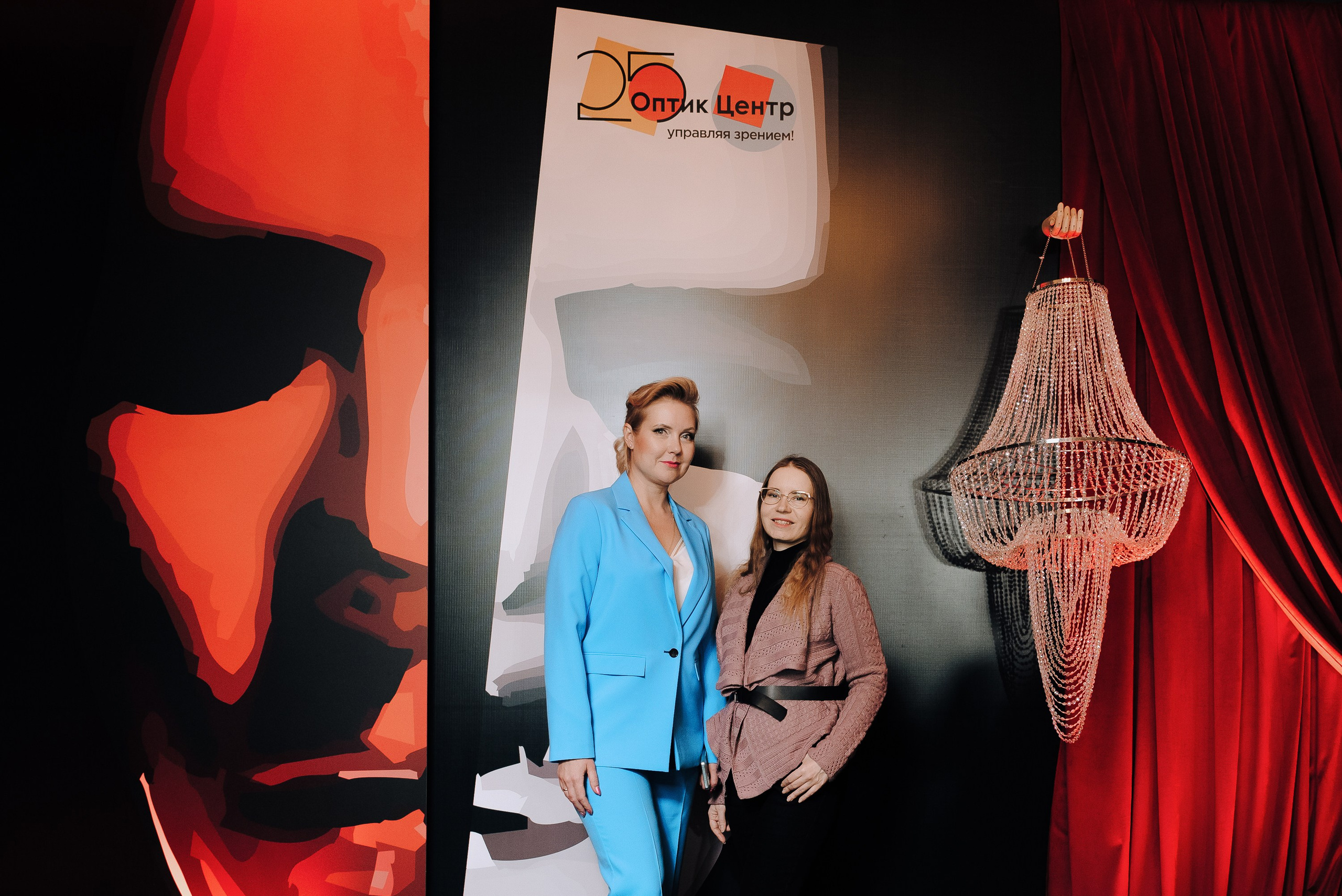 СПЕКТАКЛЬ «ВОЛШЕБНЫЕ ОЧКИ» ОПТИК-ЦЕНТР. Репортажный фотограф Зуев Роман г. Челябинск