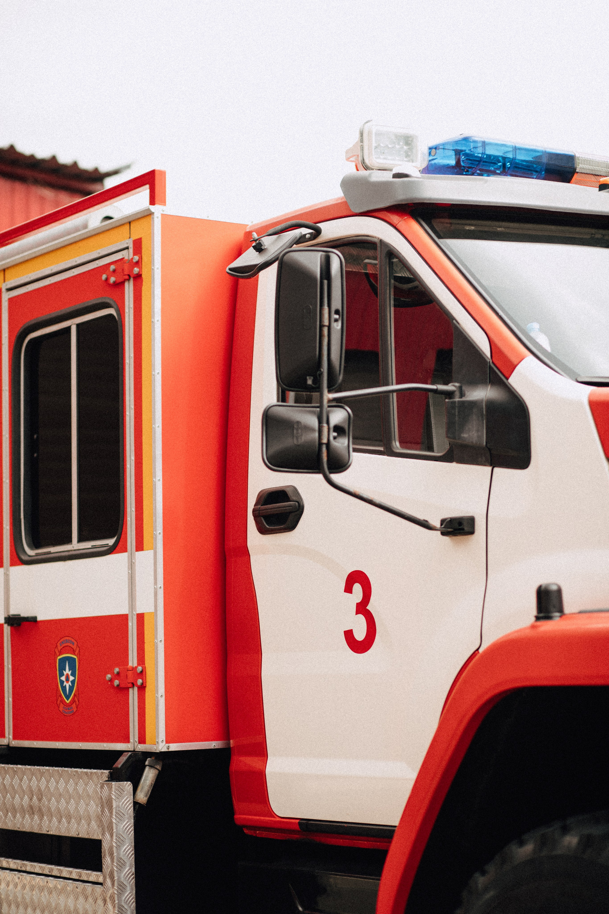 ПОЖАРНАЯ МАШИНА. Елизавета Федотова | фэшн-фотограф