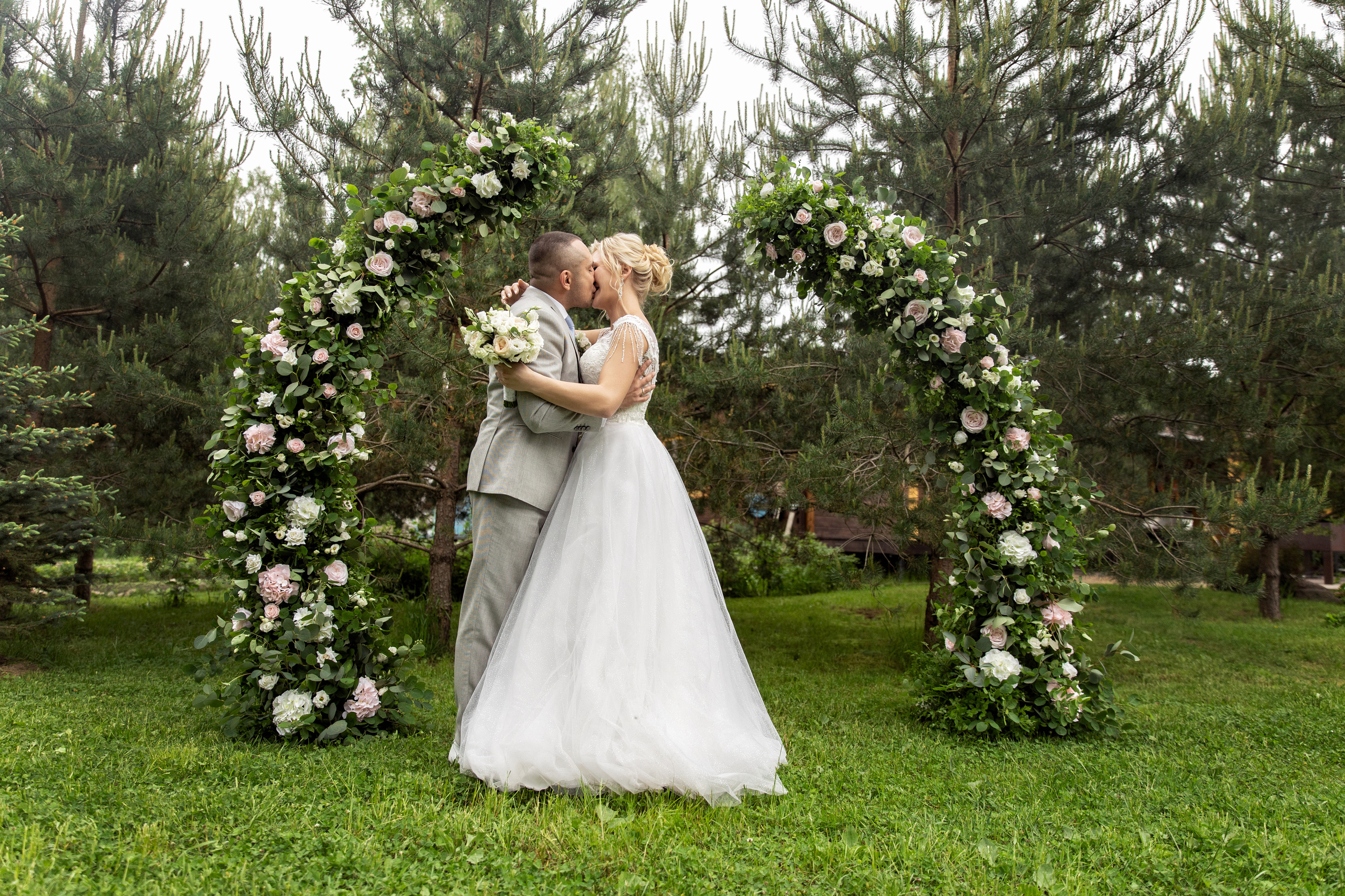 Свадьба Димы и Леры в Forest Symphony. Свадебный фотограф в Санкт-Петербурге и Москве