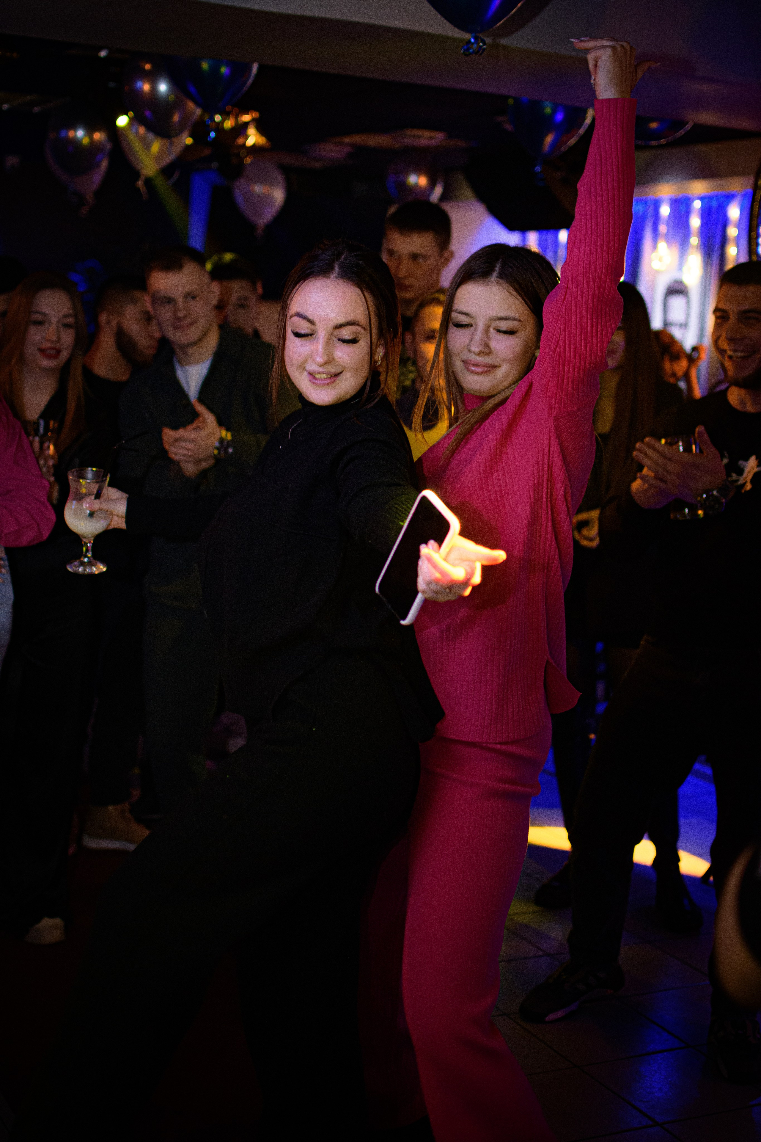 HOLLYWOOD / 6 YEARS. Photokarish