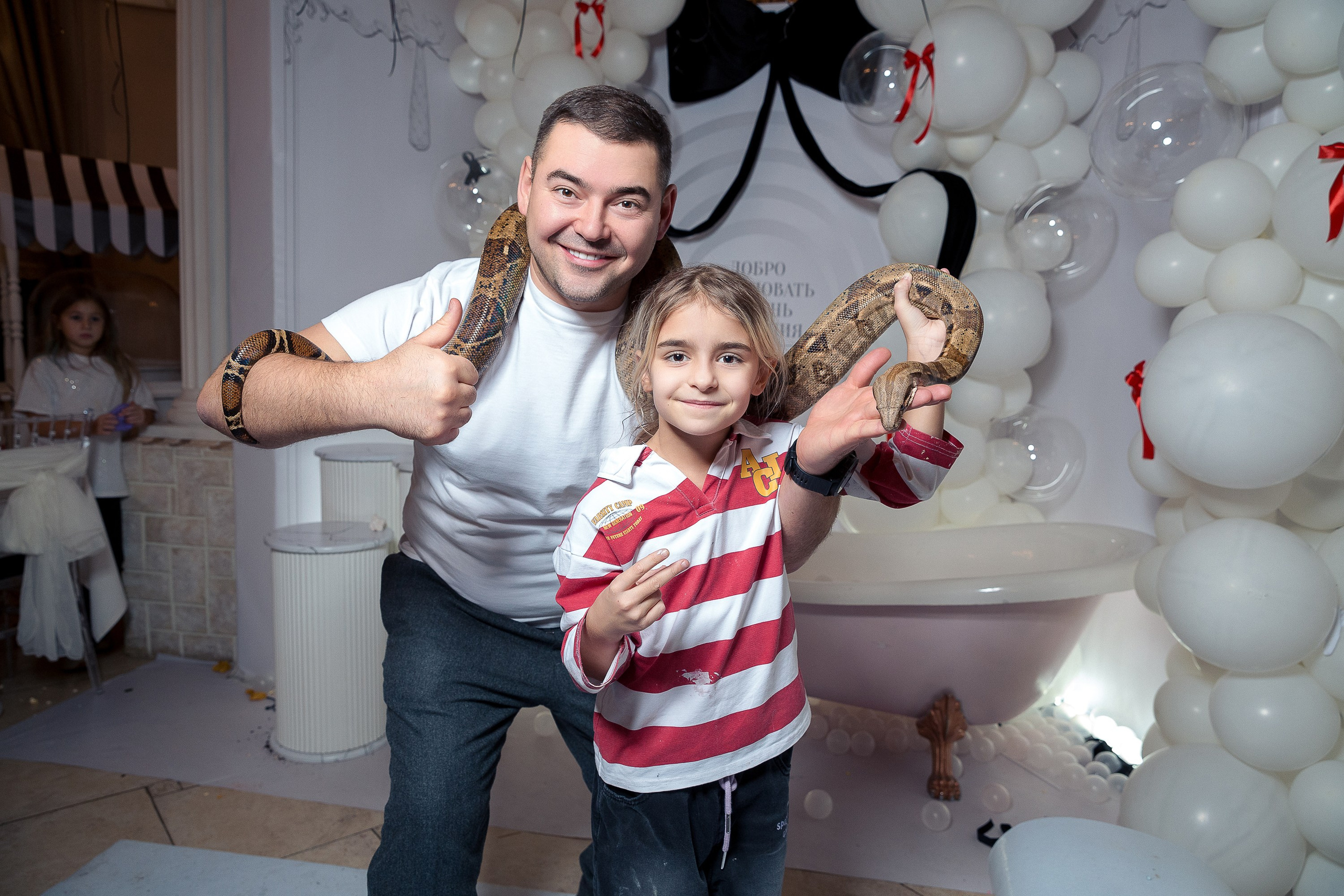 Фотограф на детское день рождения. Москва и Московская область. Репортажный Фотограф Александр Назаров. Москва и М.О