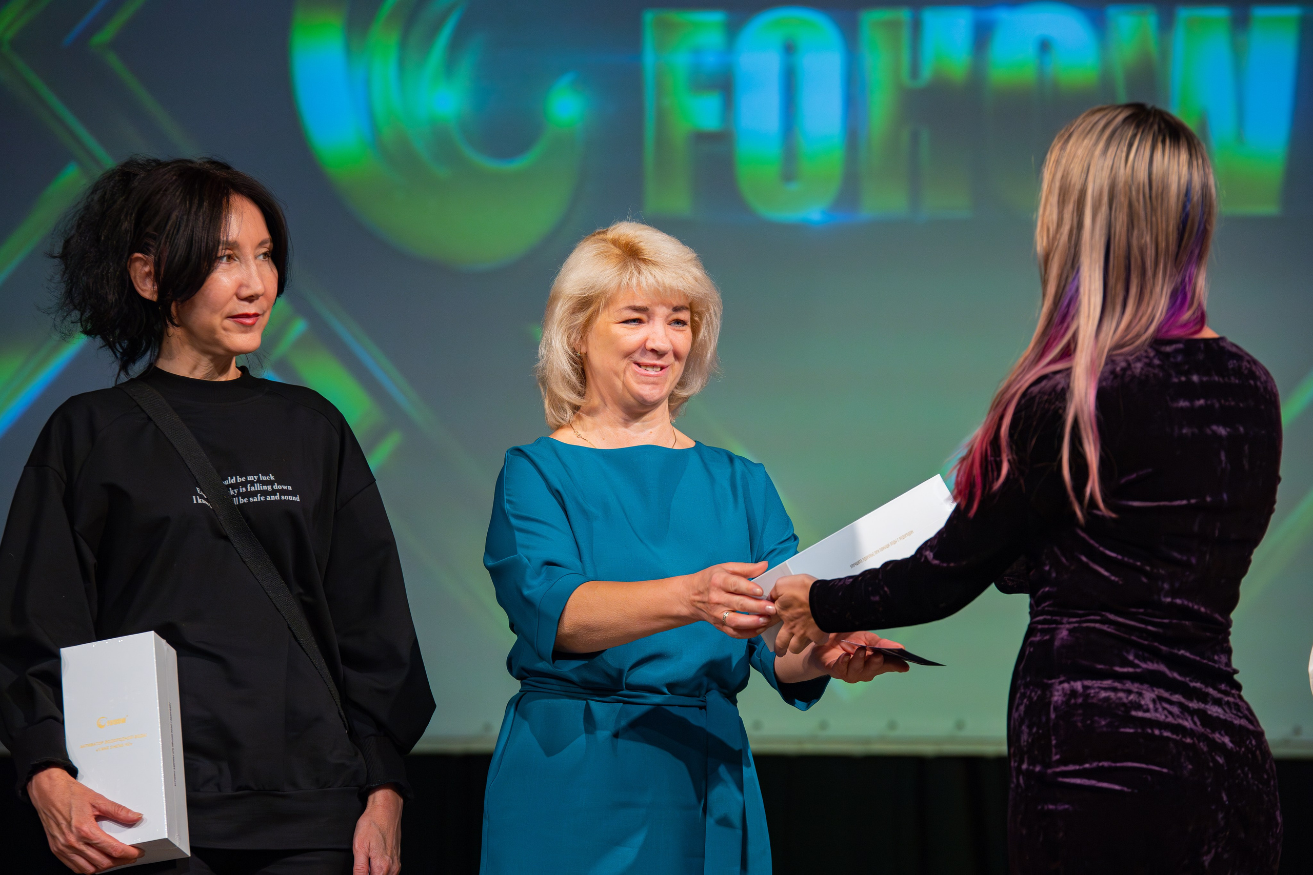 Корпорация FOHOW. Фотограф Александр Поздняков  Новосибирск