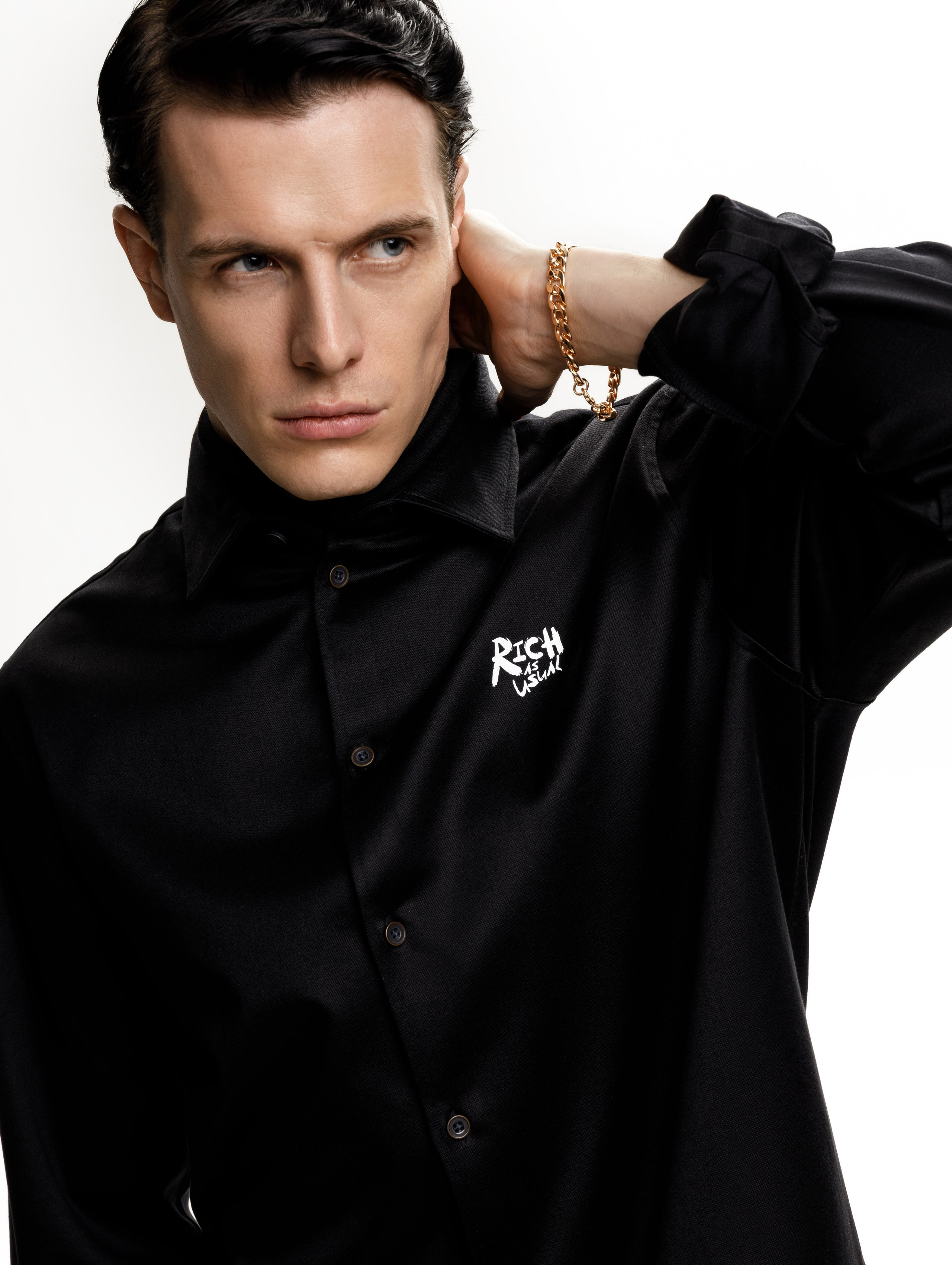 RICH AS USUAL. Фотограф для маркетплейсов в Москве Озерова Кристина