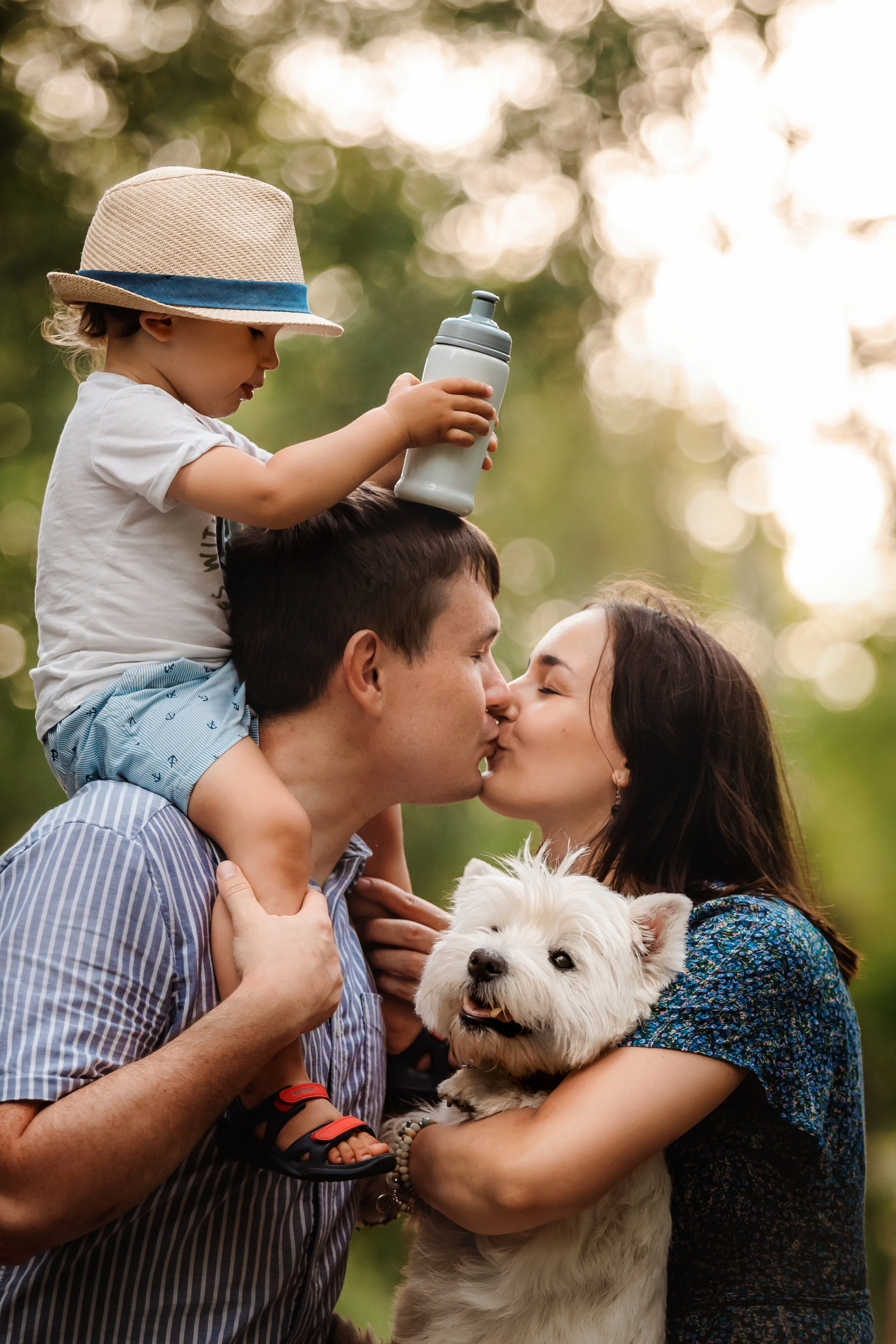 Перся и его семья в Ботаническом лесу