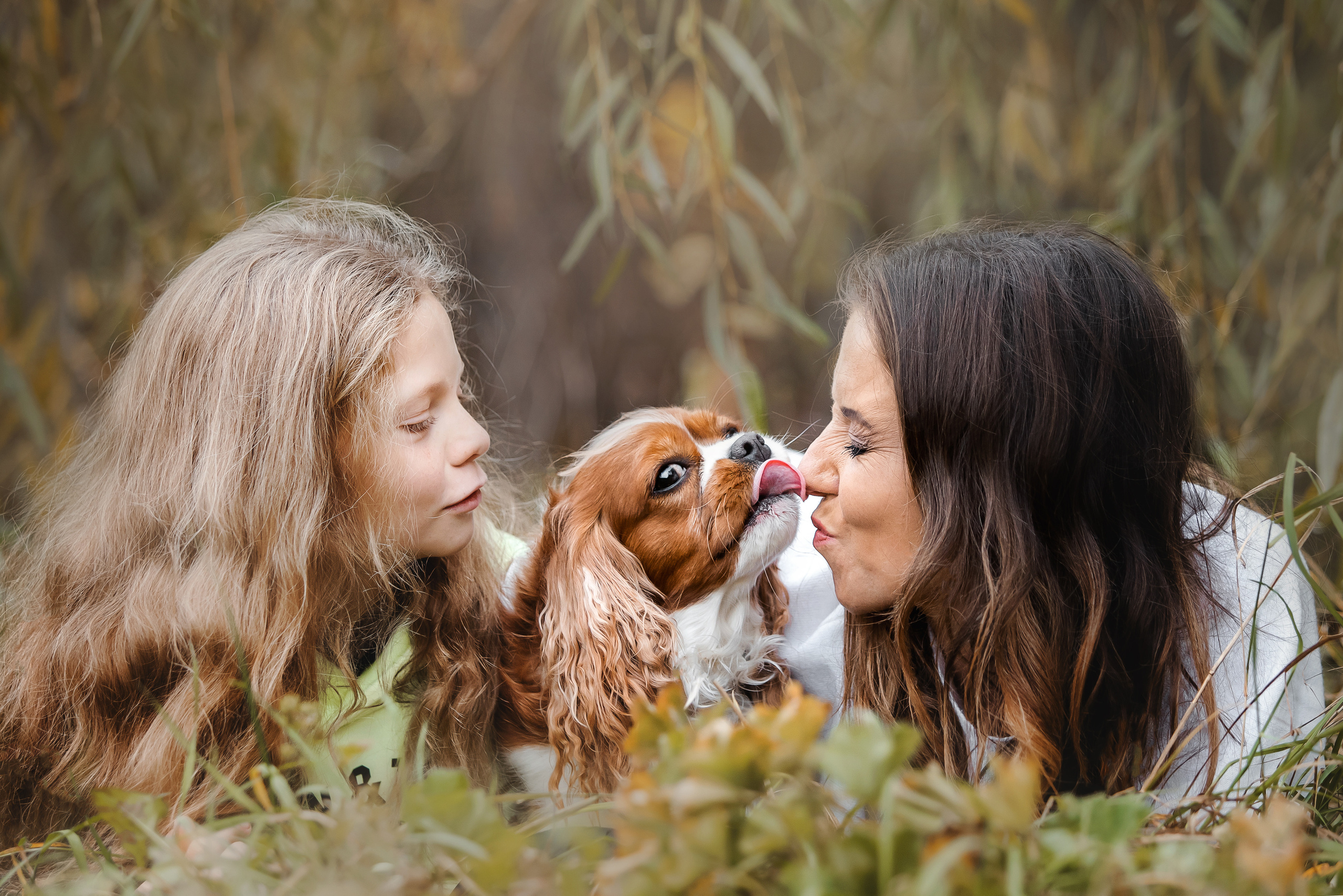 Фотосессия с ребенком и собакой
