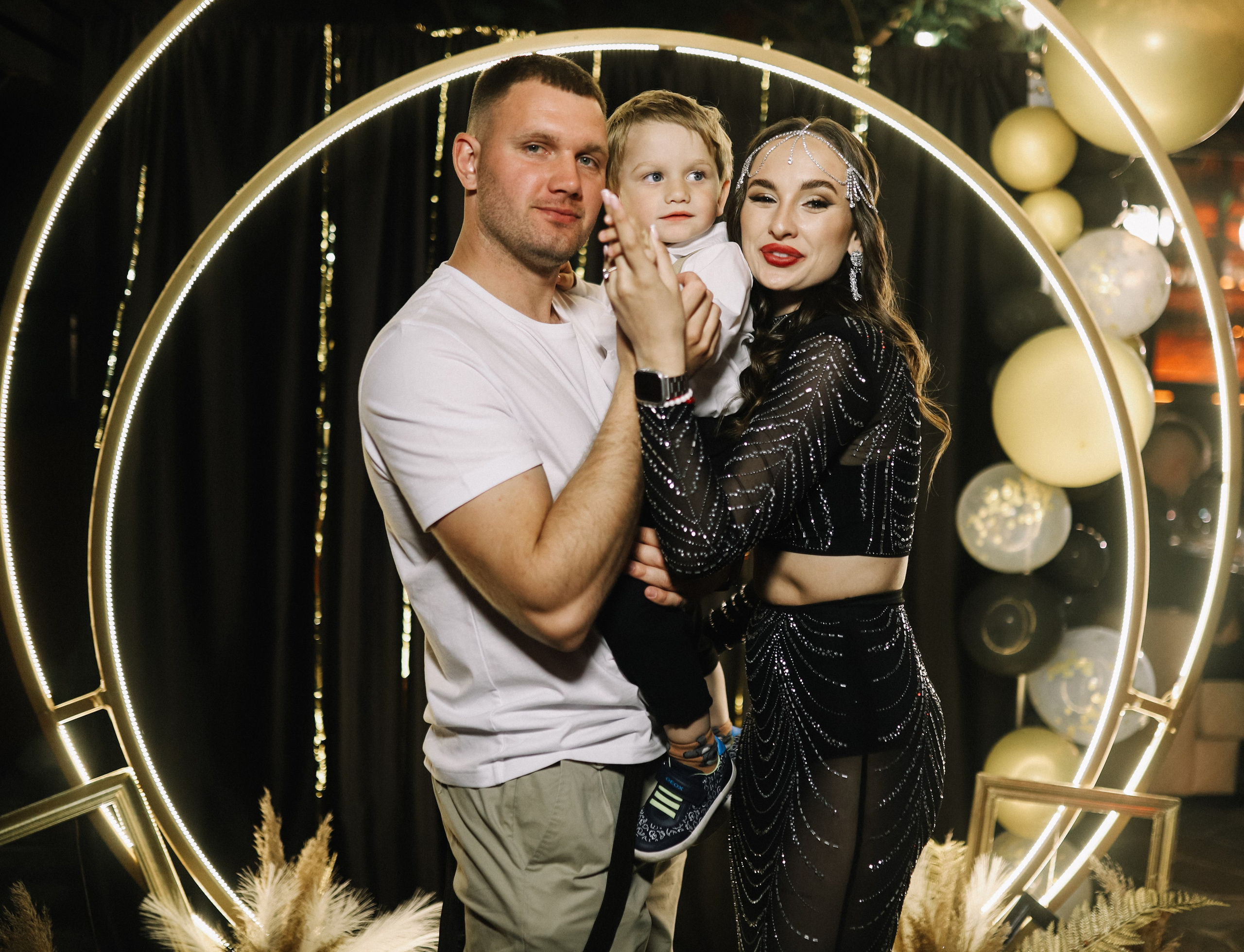 25.Диана и гости