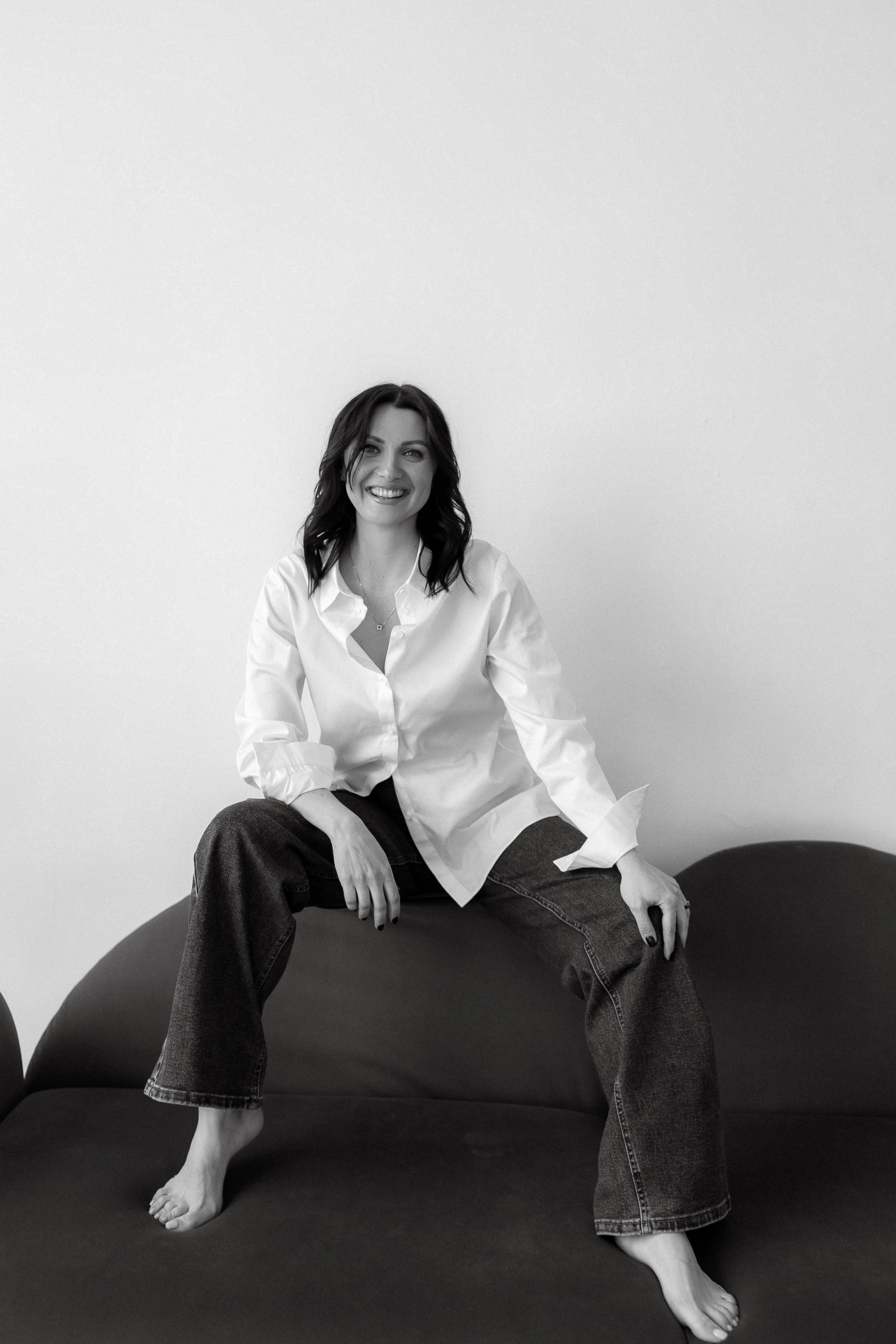 Анна ч/б. Главная