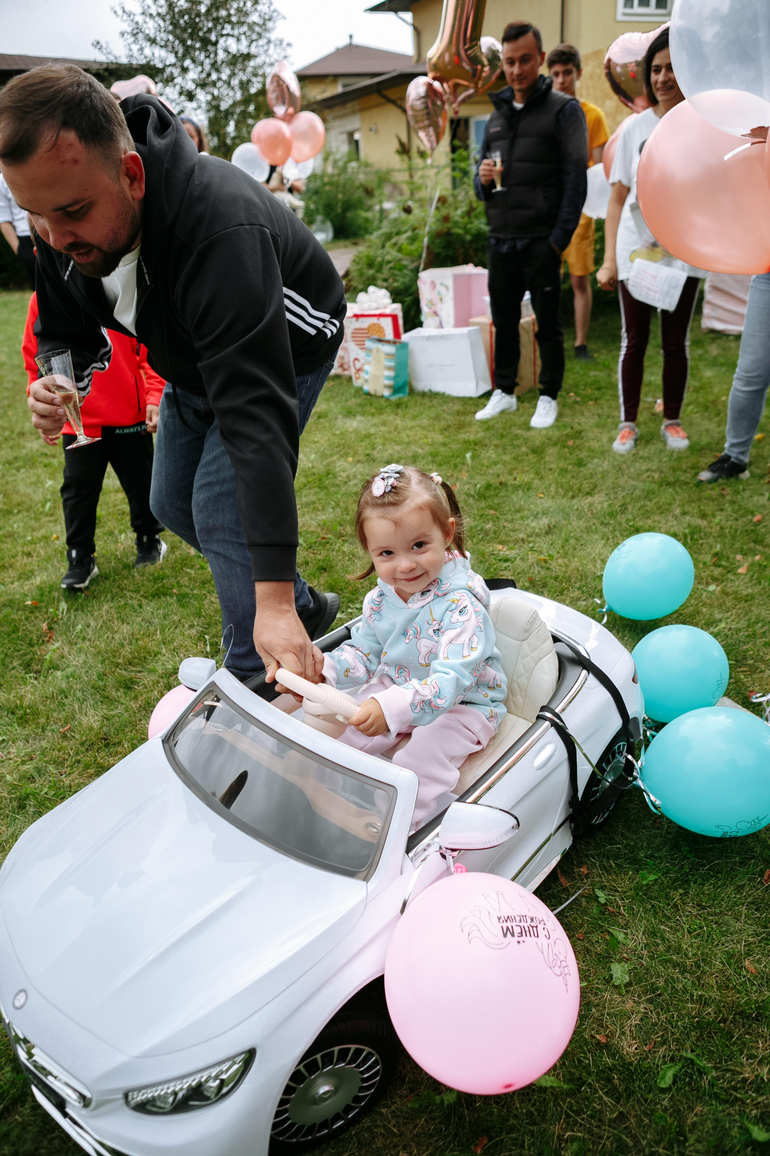 Большой праздник Лизы. Свадебный фотограф в Москве Александра Тихонова