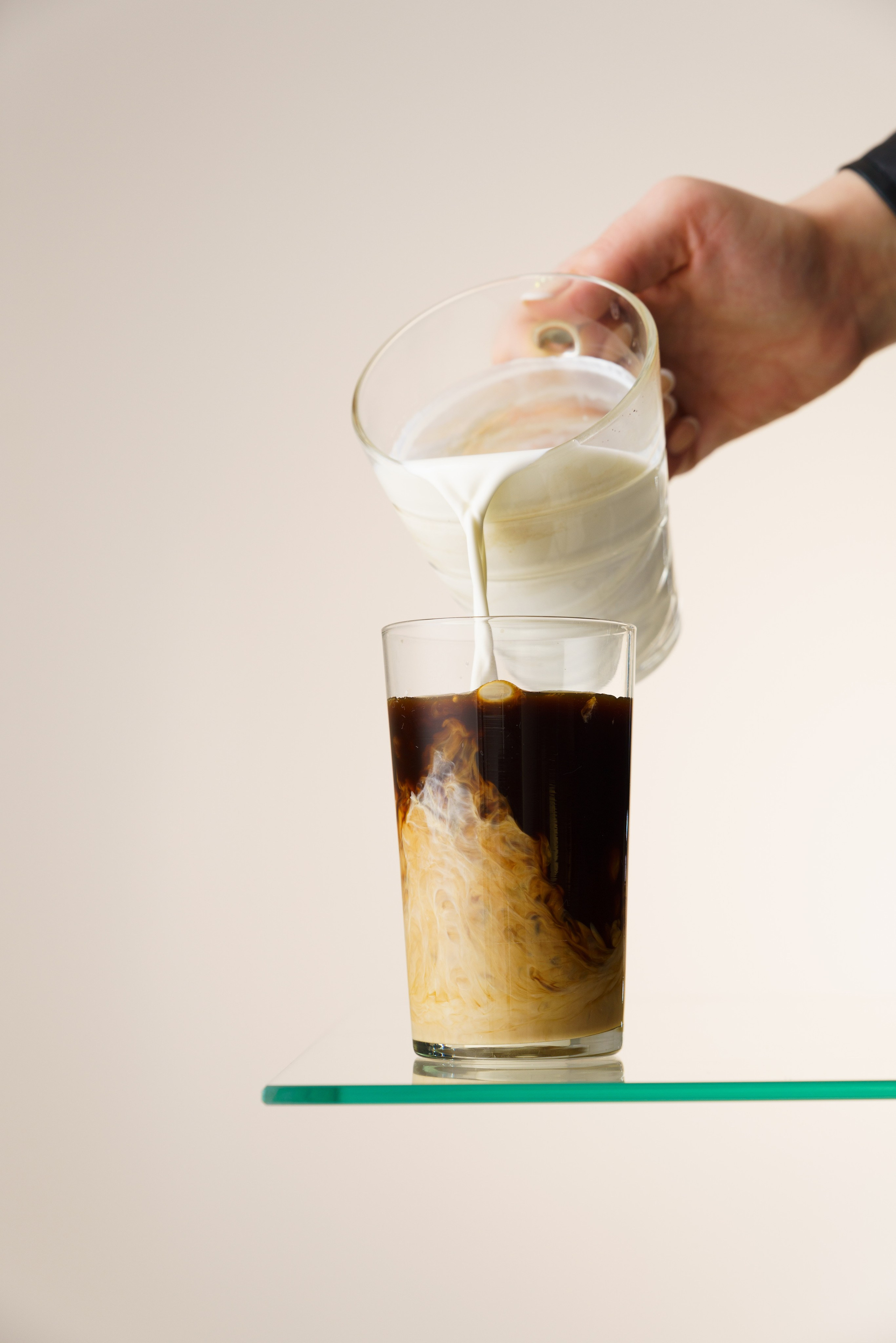 Предметная имиджевая фото съемка WB, Ozon, Яндекс Маркет и др. Студия коммерческой съемки ХВОЯ