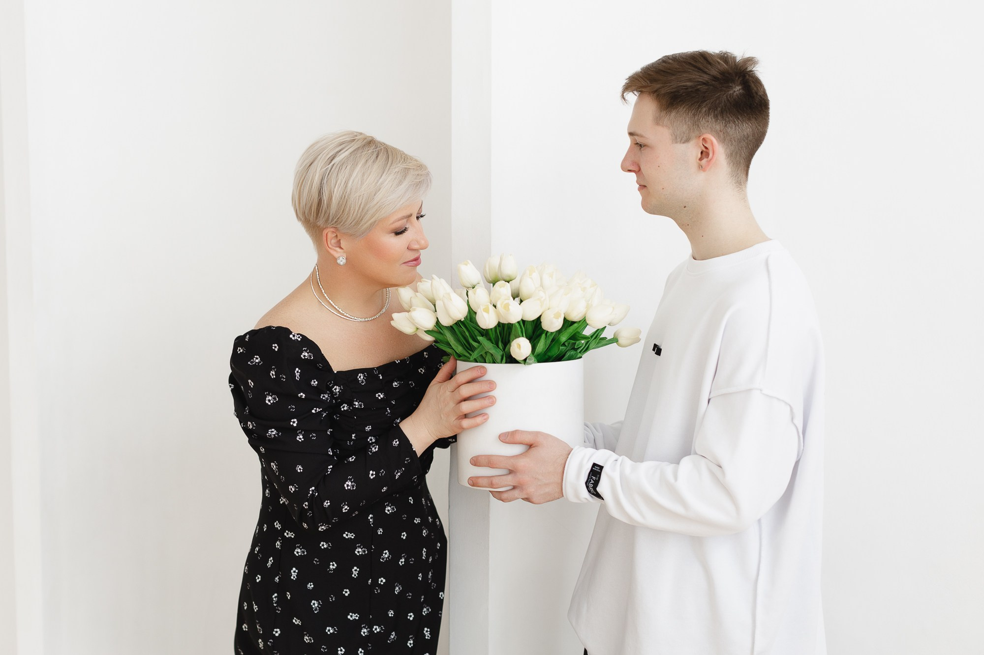 Анастасия с сыном. Таня Грин фотограф в Екатеринбурге, продюсирование и стилизация съемок