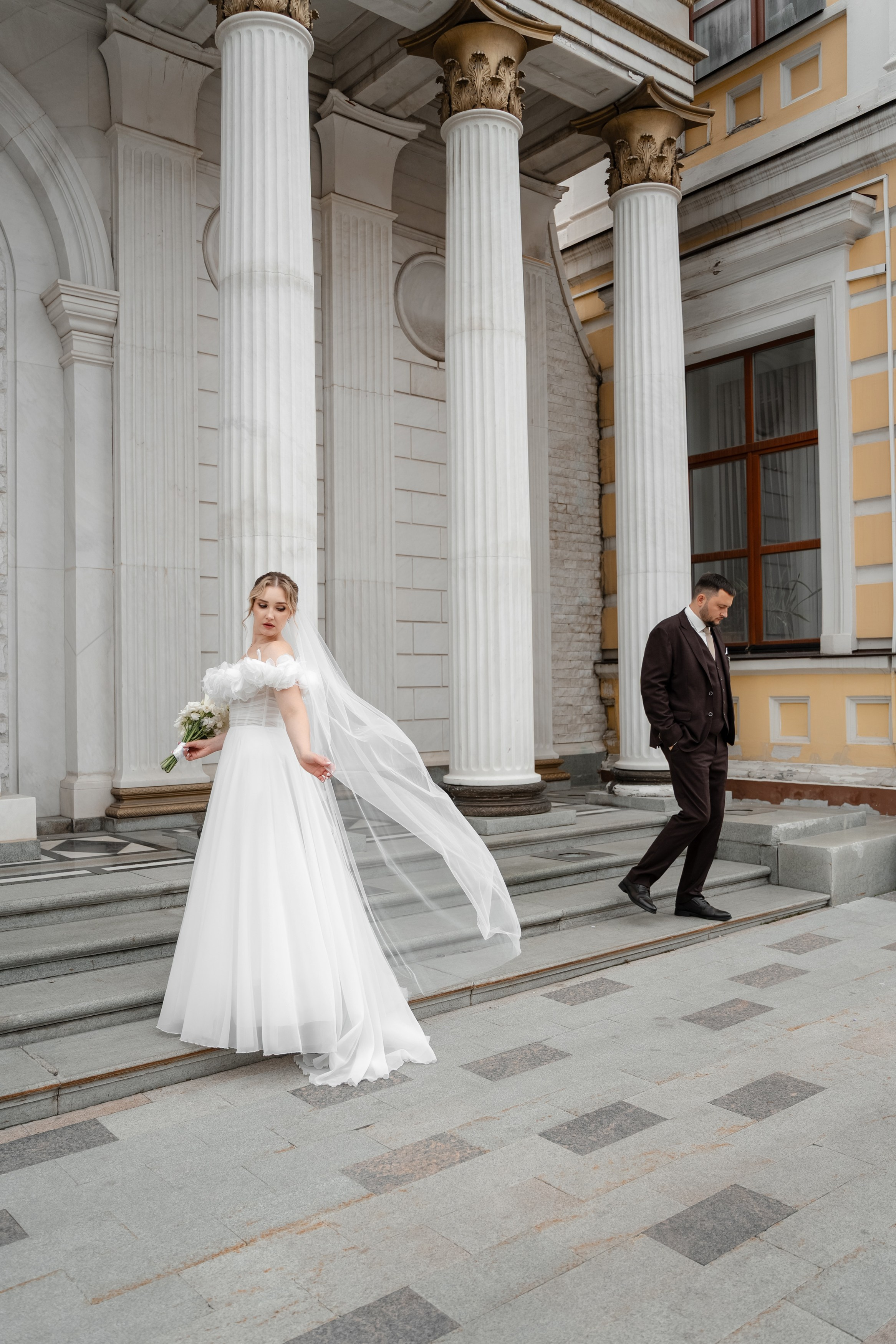 Памятник Ф. И. Шаляпину (Ленина, 14). Свадебный фотограф в Уфе Лилия Сова