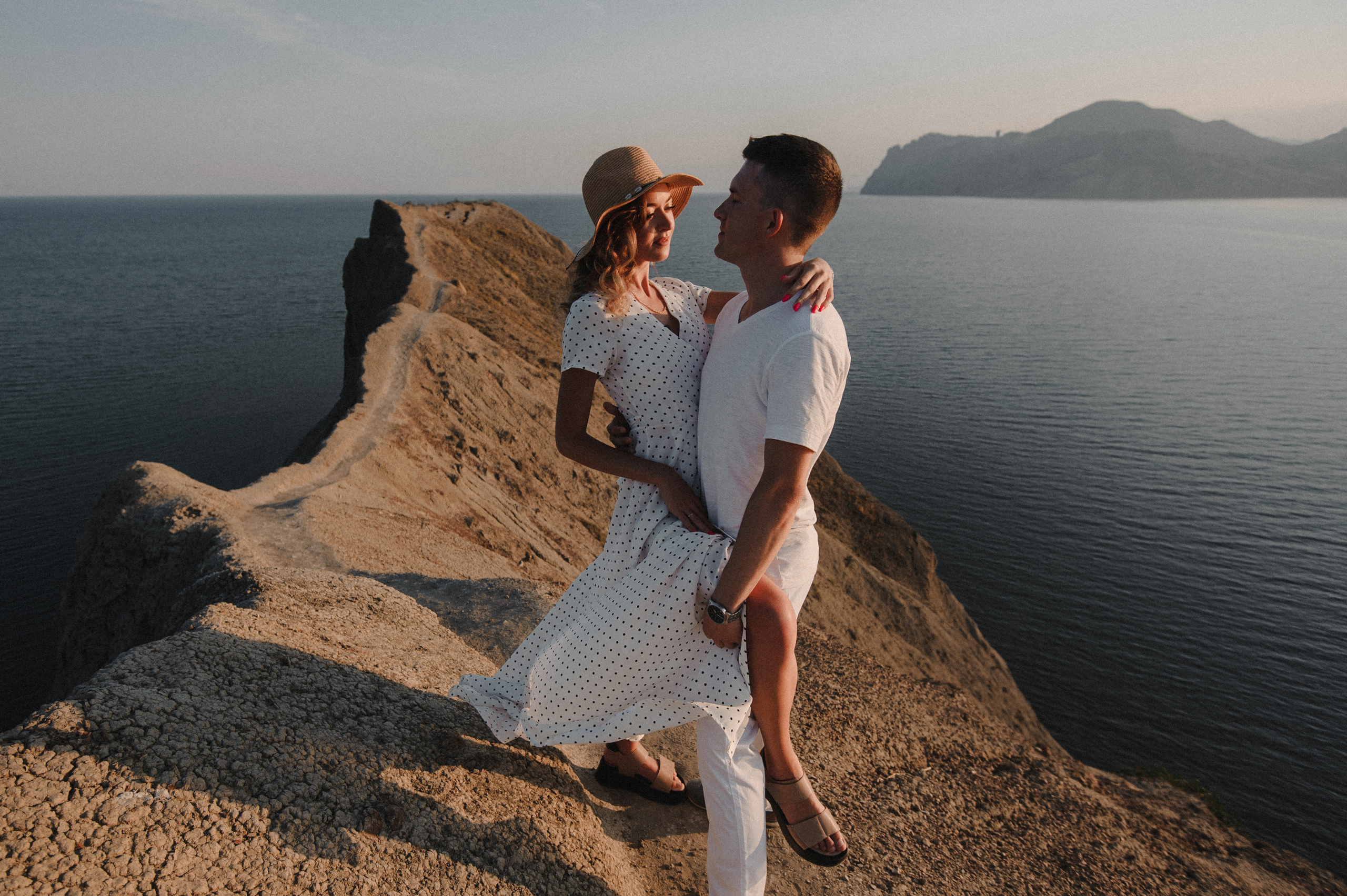 Анастасия и Александр (Мыс Хамелеон). Свадебный фотограф в Крыму Алексей Лобач