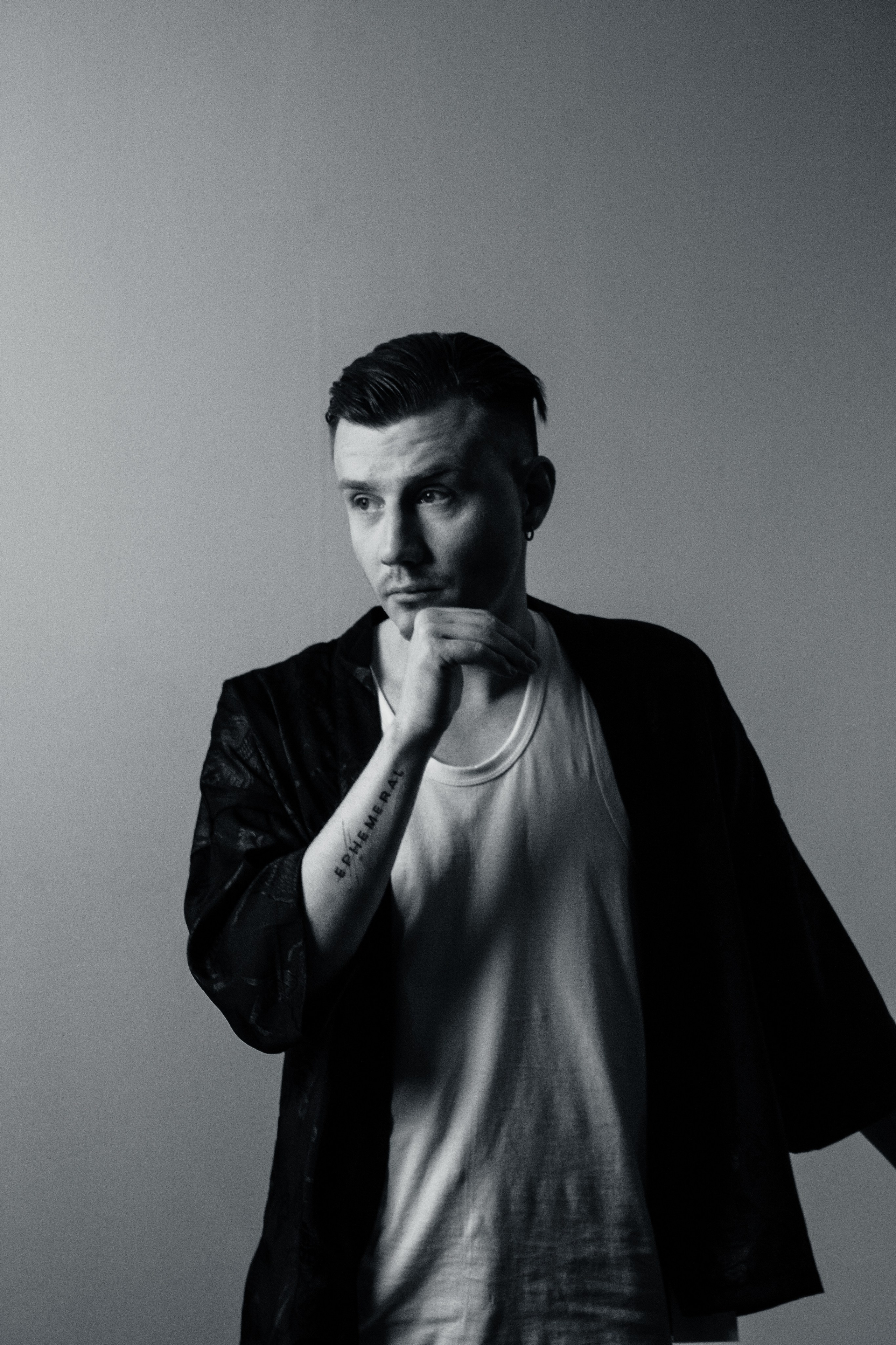 Сергей (мужская сессия). Стрит и Арт Фотограф Москва-Анталия-Стамбул. Постановочные фотографии в любом жанре, в неповторимых образах