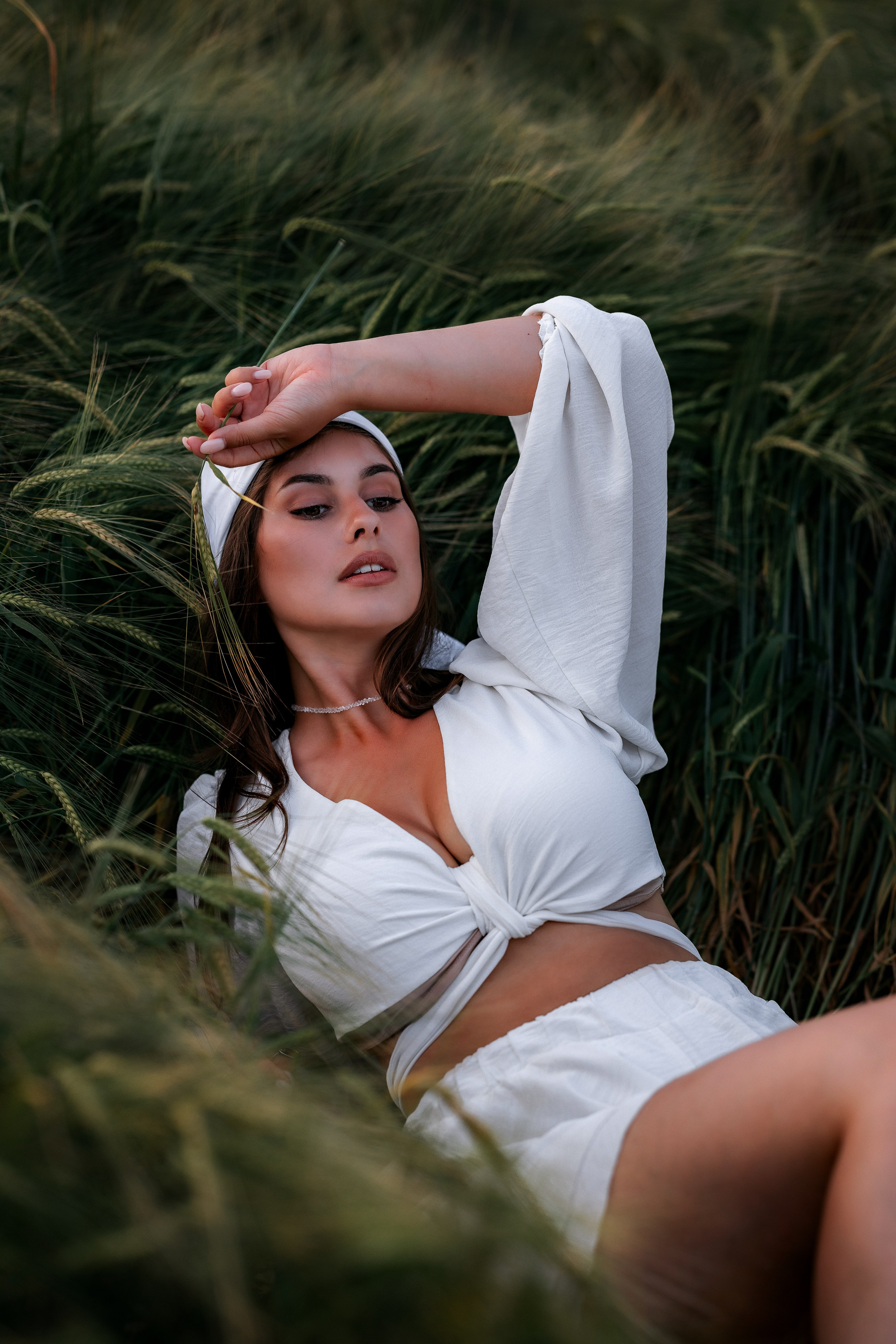 Пшеничное поле на закате. Женский и семейный фотограф в Москве Виктория