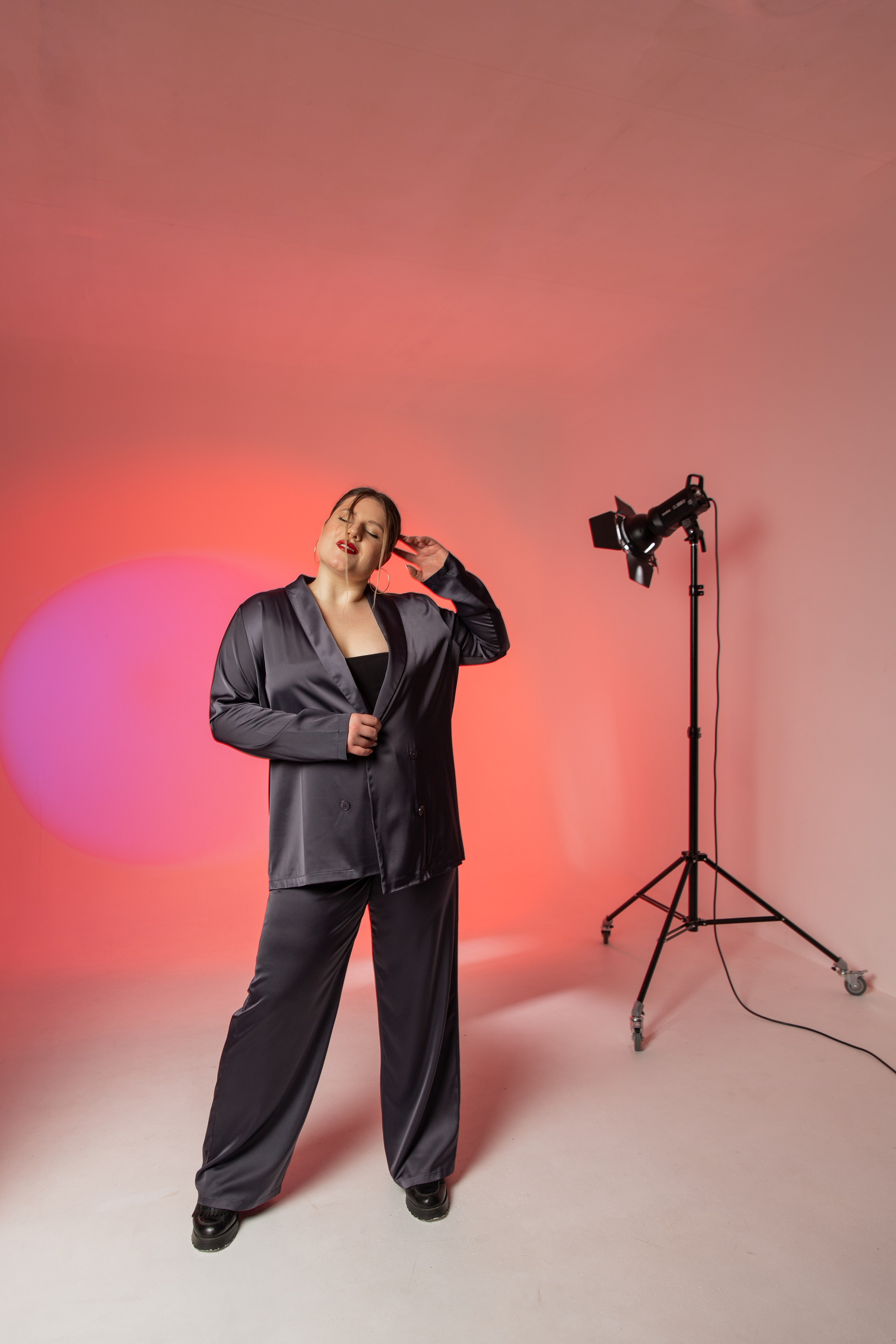 Женский портрет в студии. Портретный фотограф в Москве Анна Бобрик