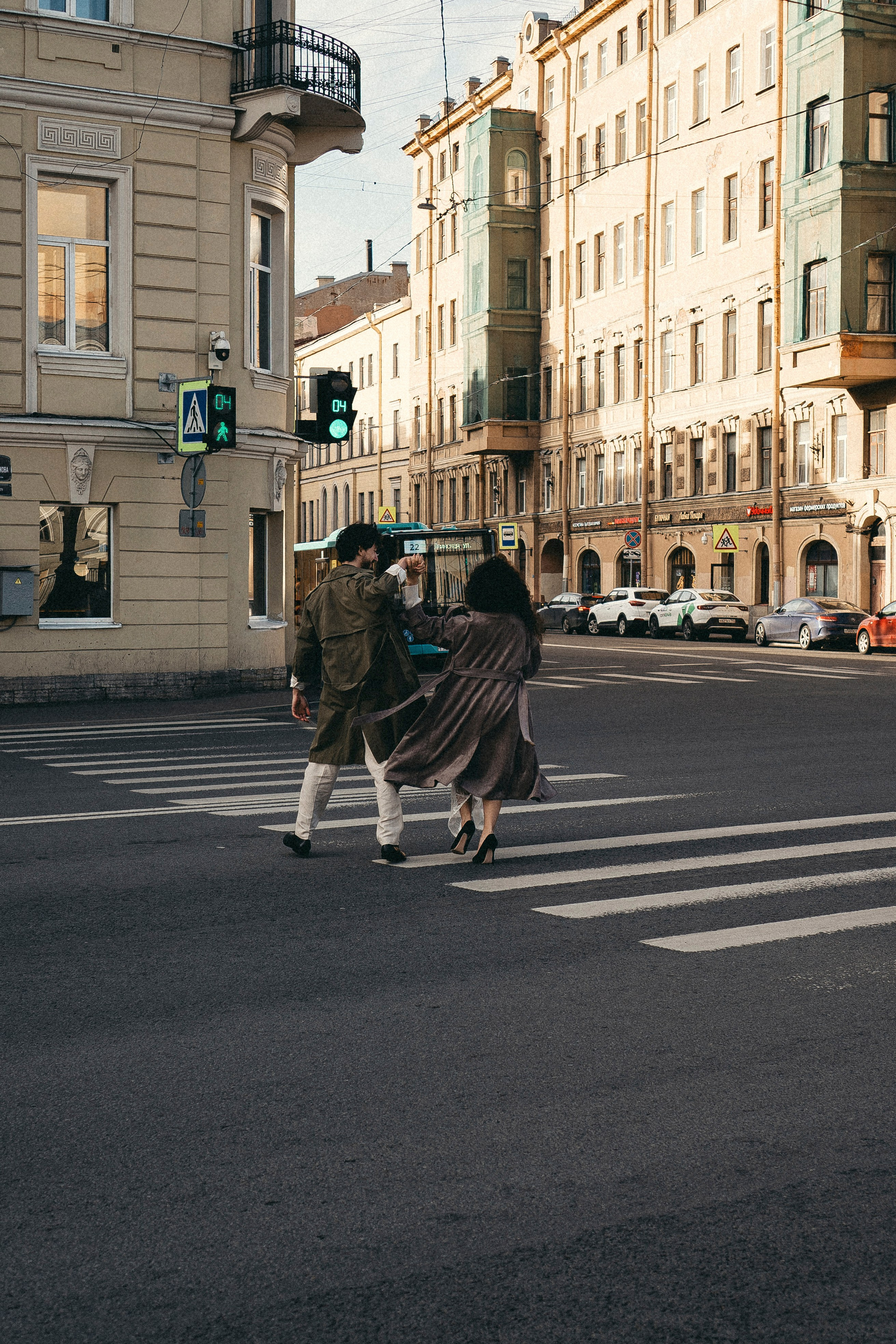 СВАДЕБНАЯ ПРОГУЛКА ПО ПЕТРОГРАДКЕ ВЕСНОЙ. СВАДЕБНАЯ ФОТОСЕССИИЯ НА ПЕТРОГРАДКЕ. Профессиональный фотограф, Санкт-Петербург — Виктория Богомолова