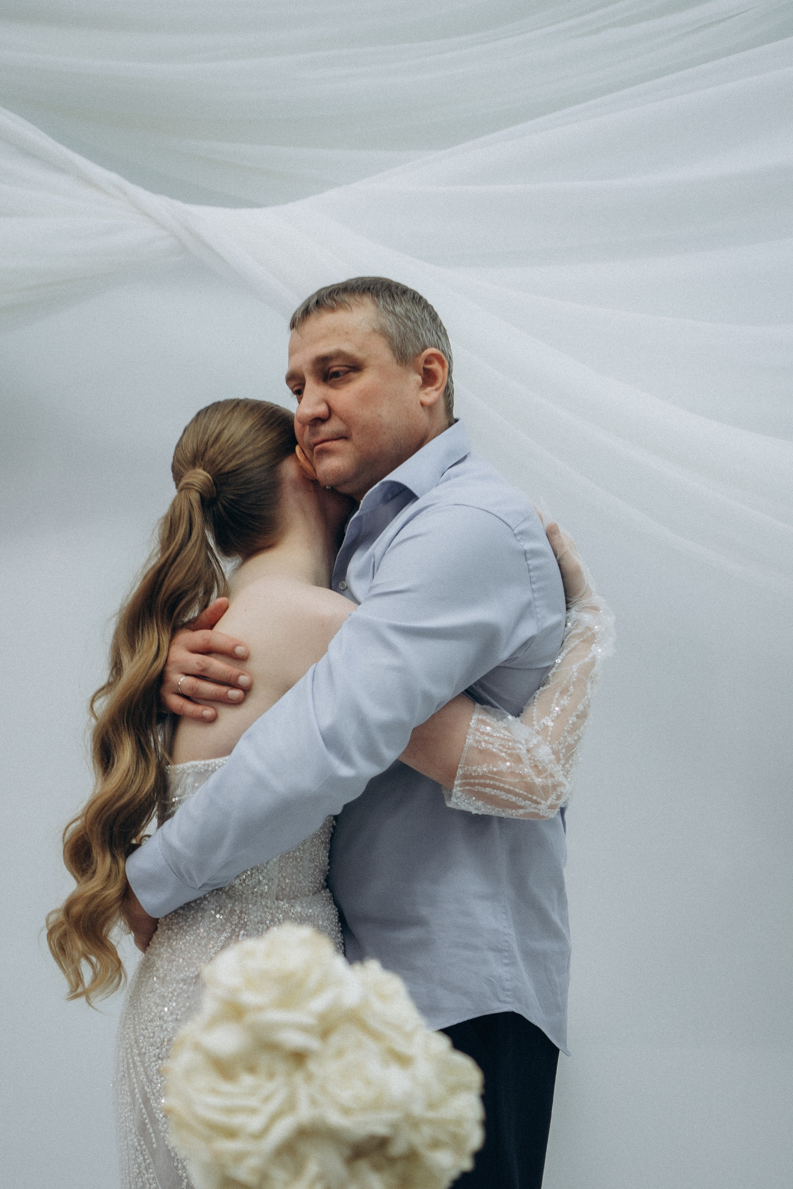 ТАНЕЦ С ПАПОЙ СВАДЕБНМ БАНКЕТЕ (СНЯТО В СИБИРЕ В НИЖНЕВАРТОВСКЕ). Профессиональный фотограф, Санкт-Петербург — Виктория Богомолова