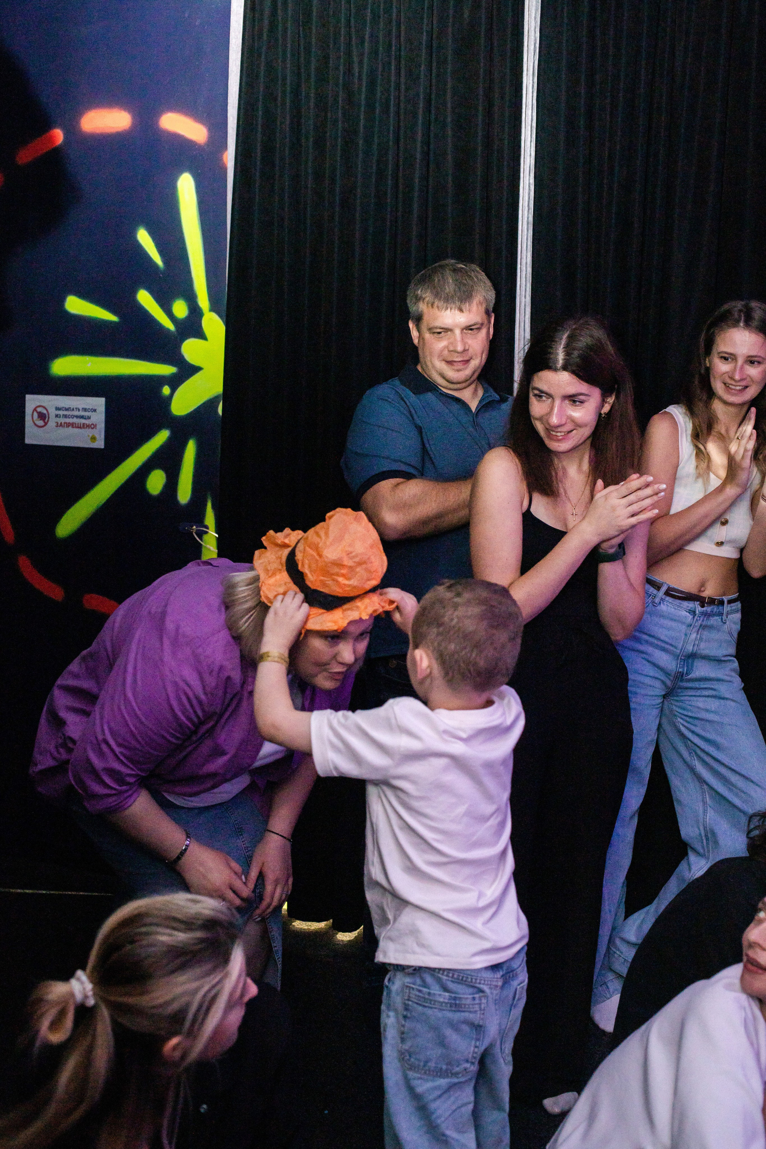 Марату 5. Фотографии с любовью