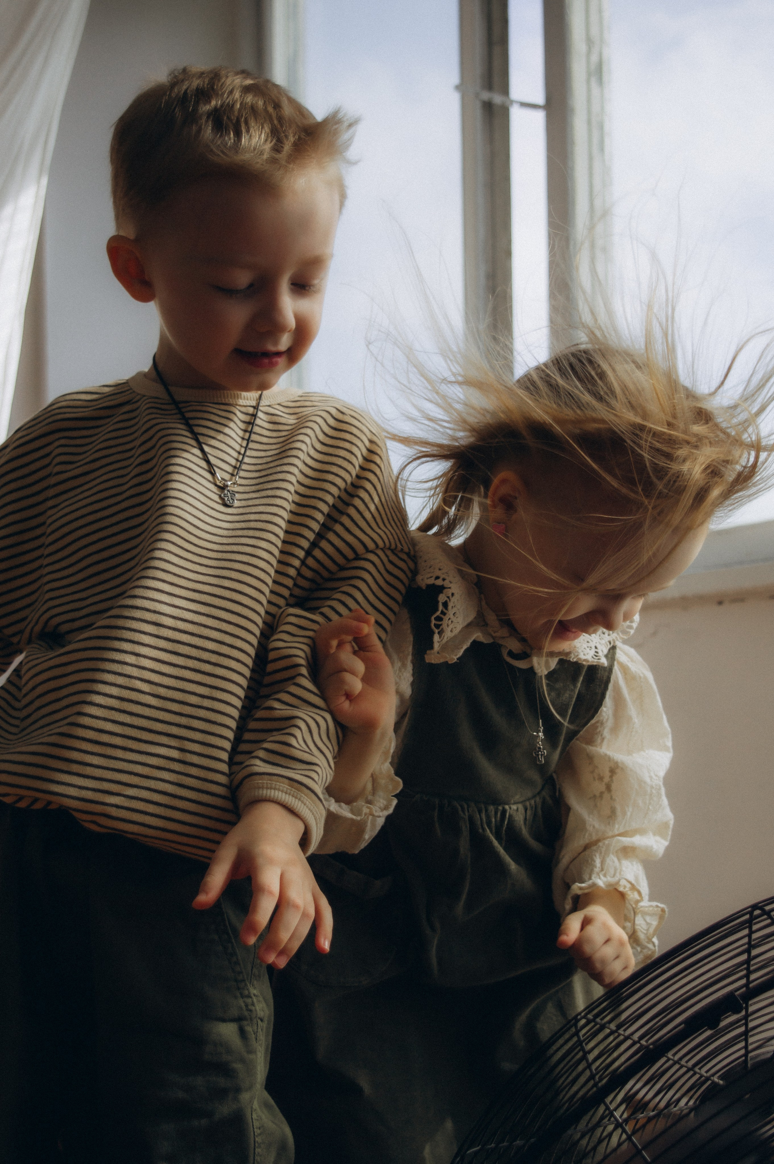 Любовь в воздухе. Семейная фотосессия в студии. Юлия Левада Семейный и женский фотограф