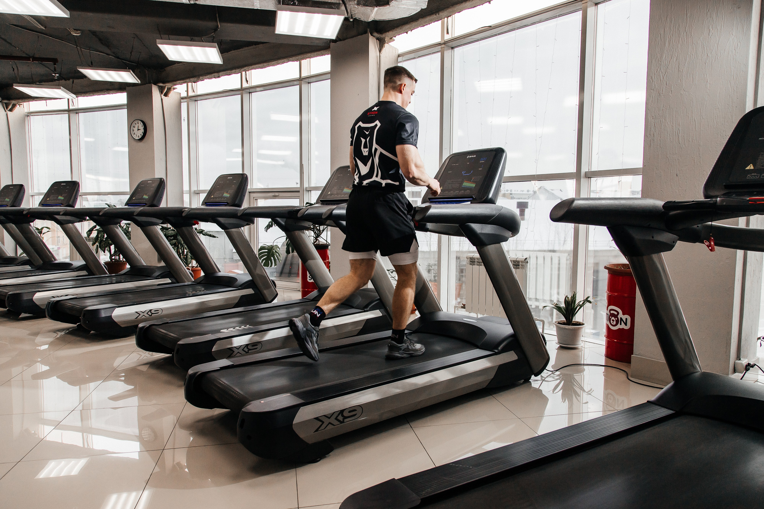 Тренажерный зал. Креативный и женский Фотограф Омске Наталья Лебедева